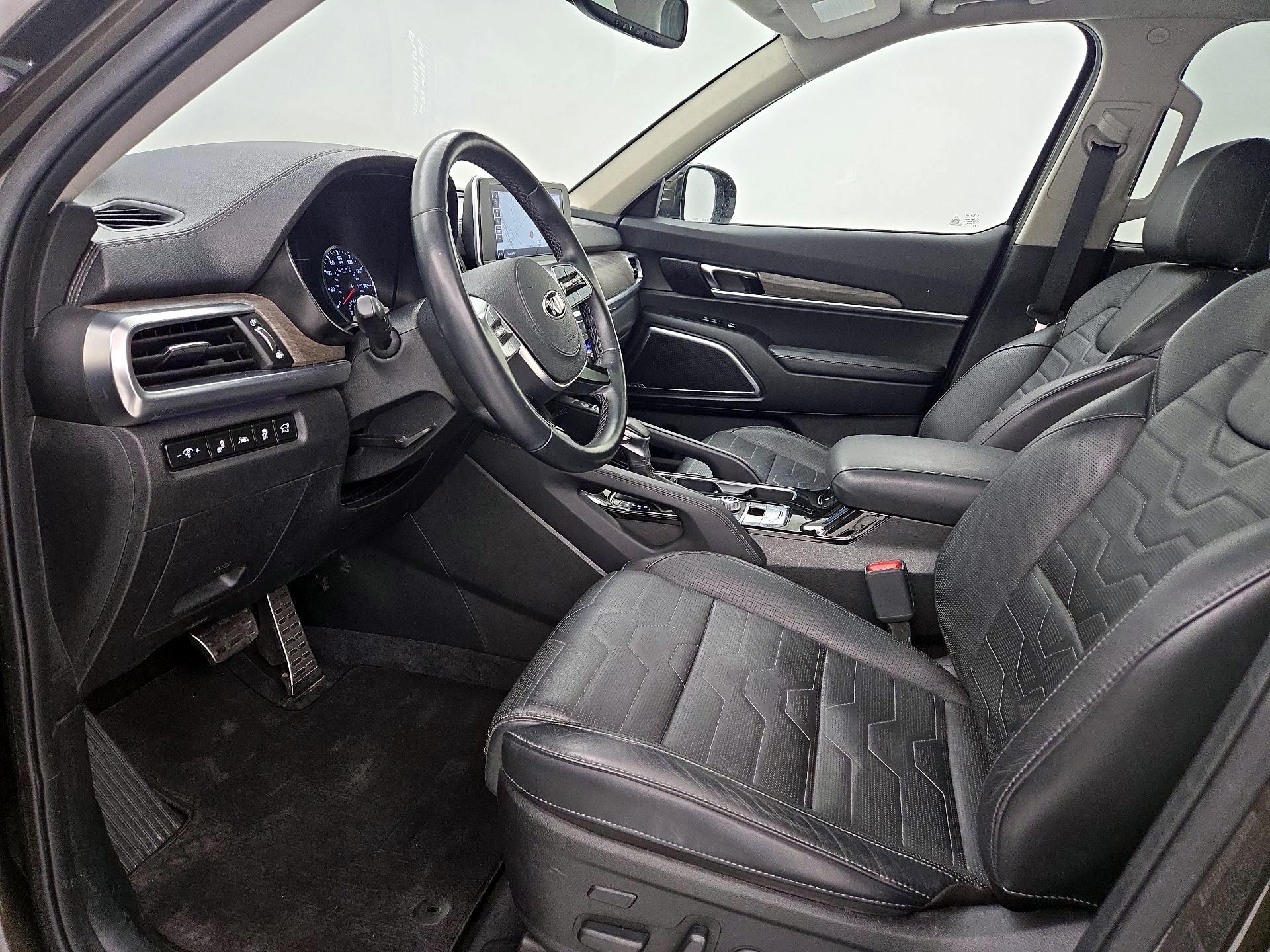 Thumbnail: 2020 Kia Telluride - 11