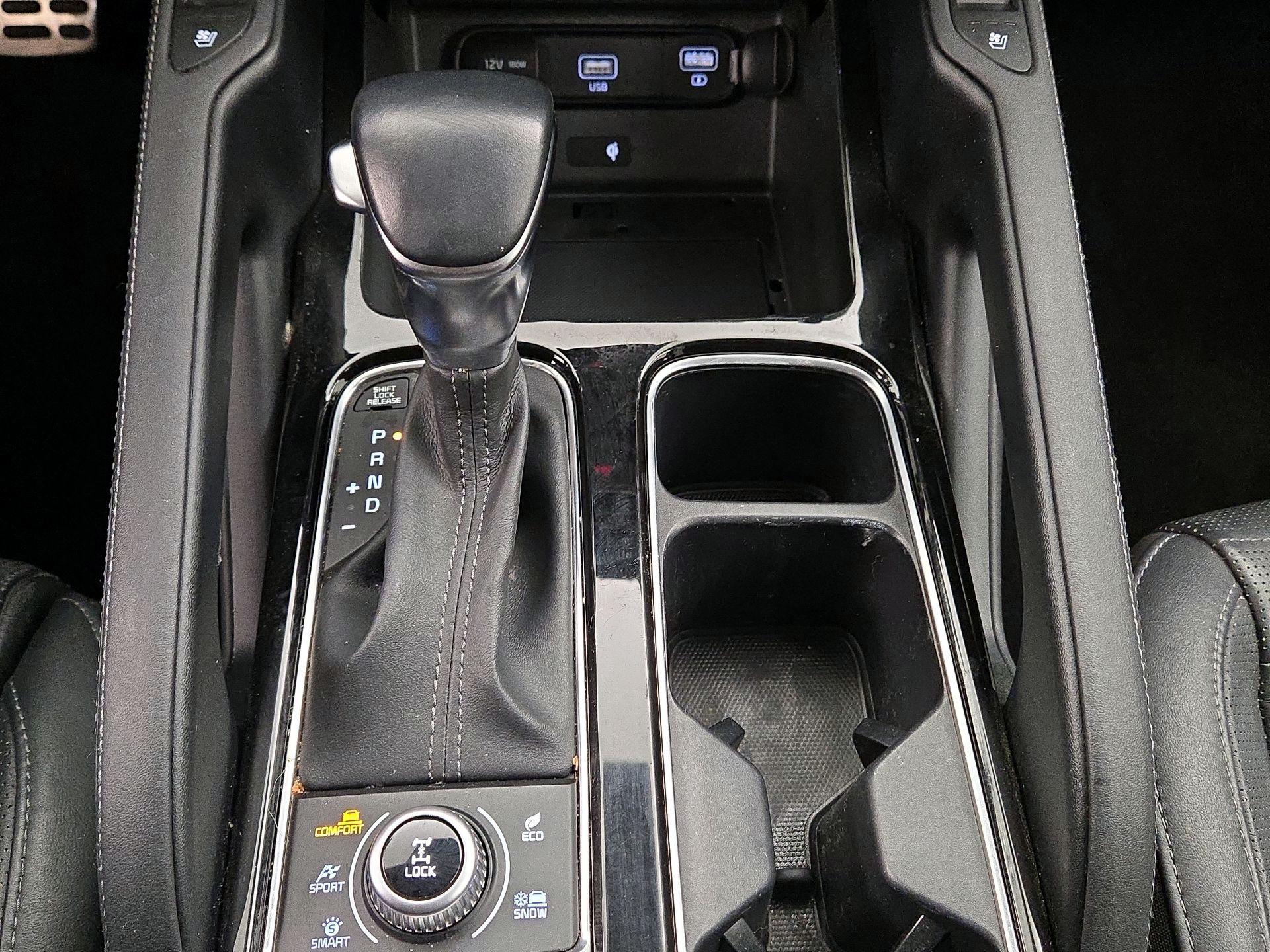 Thumbnail: 2020 Kia Telluride - 18