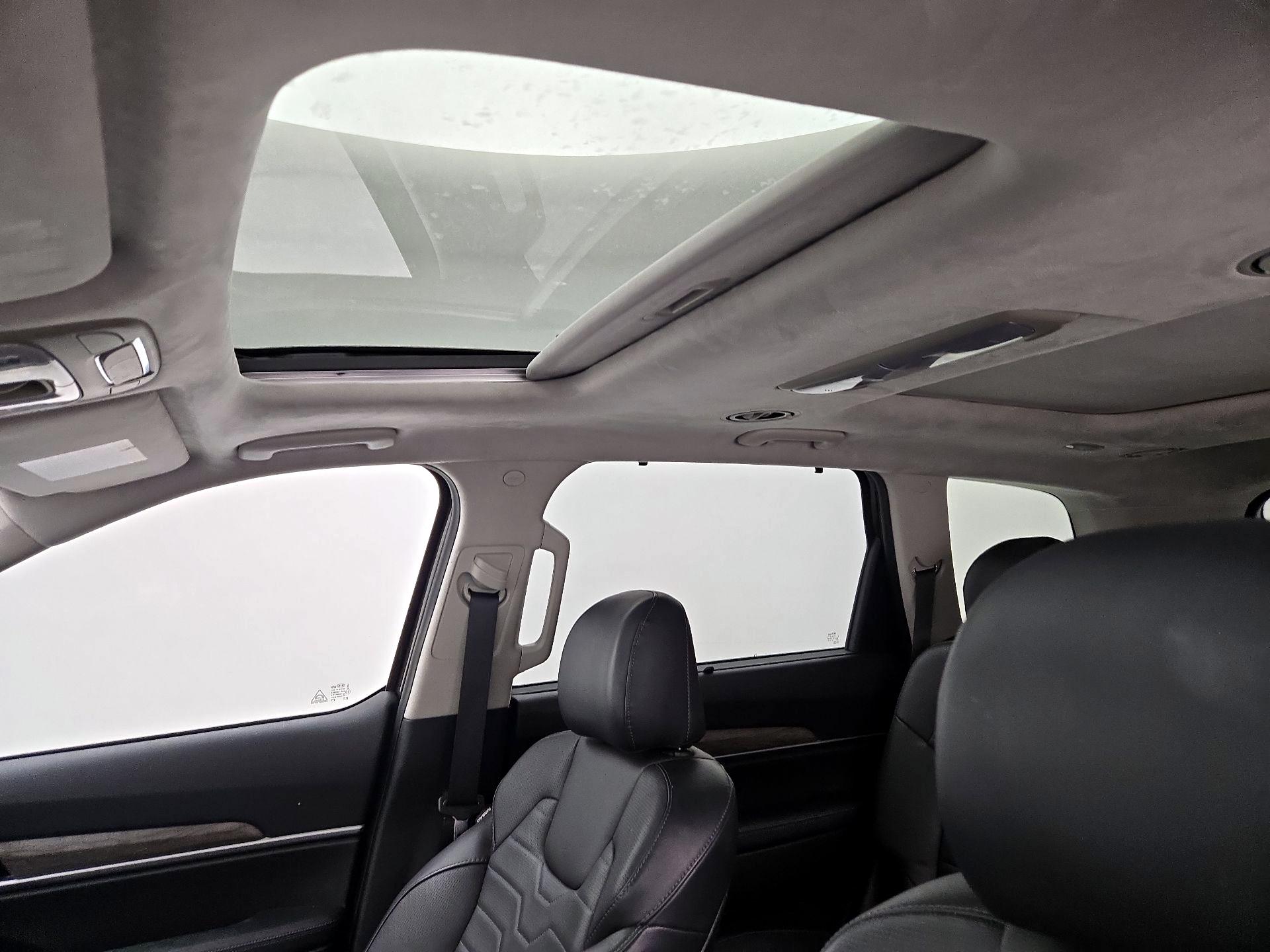 Thumbnail: 2020 Kia Telluride - 20