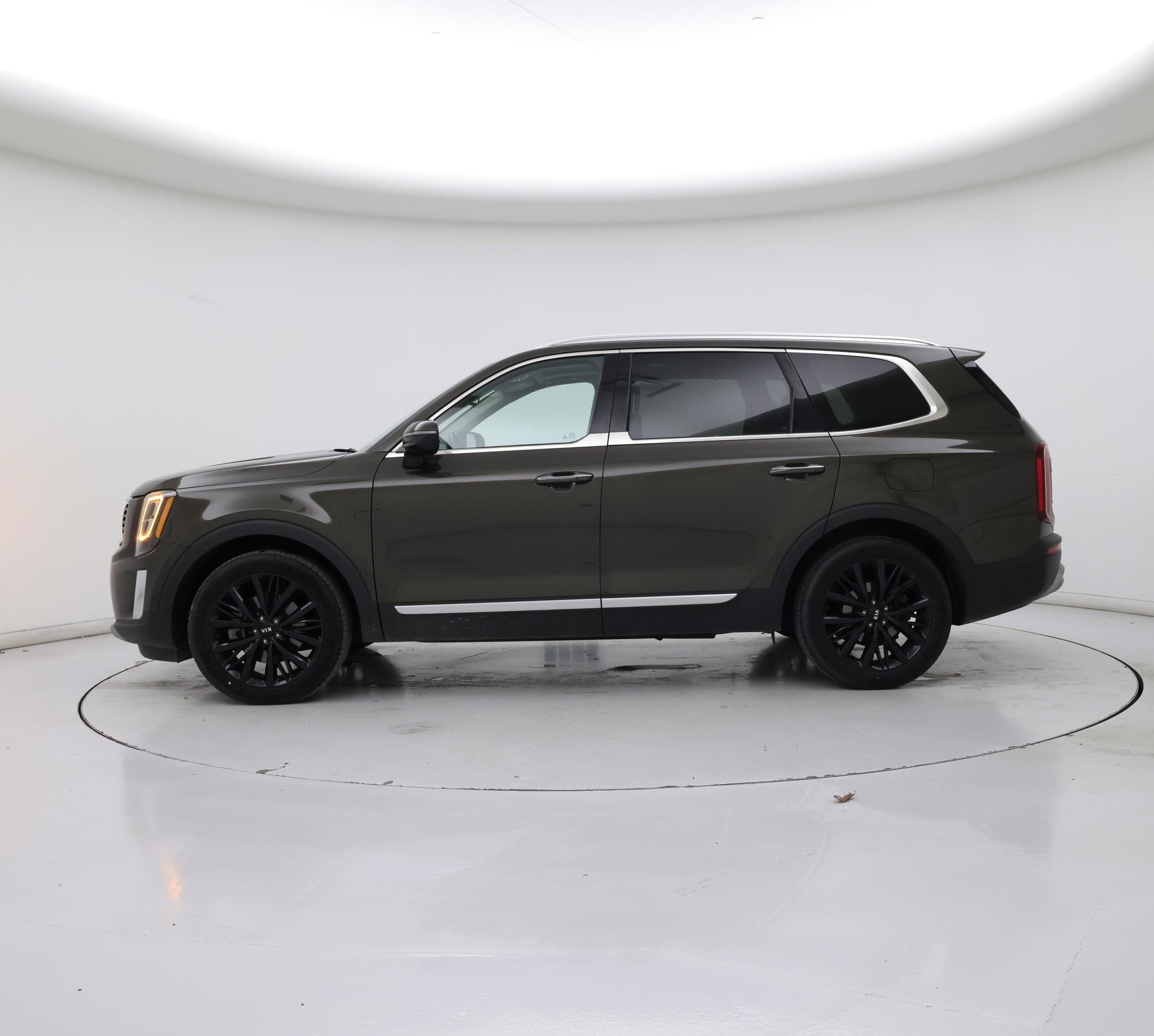 Thumbnail: 2020 Kia Telluride - 3