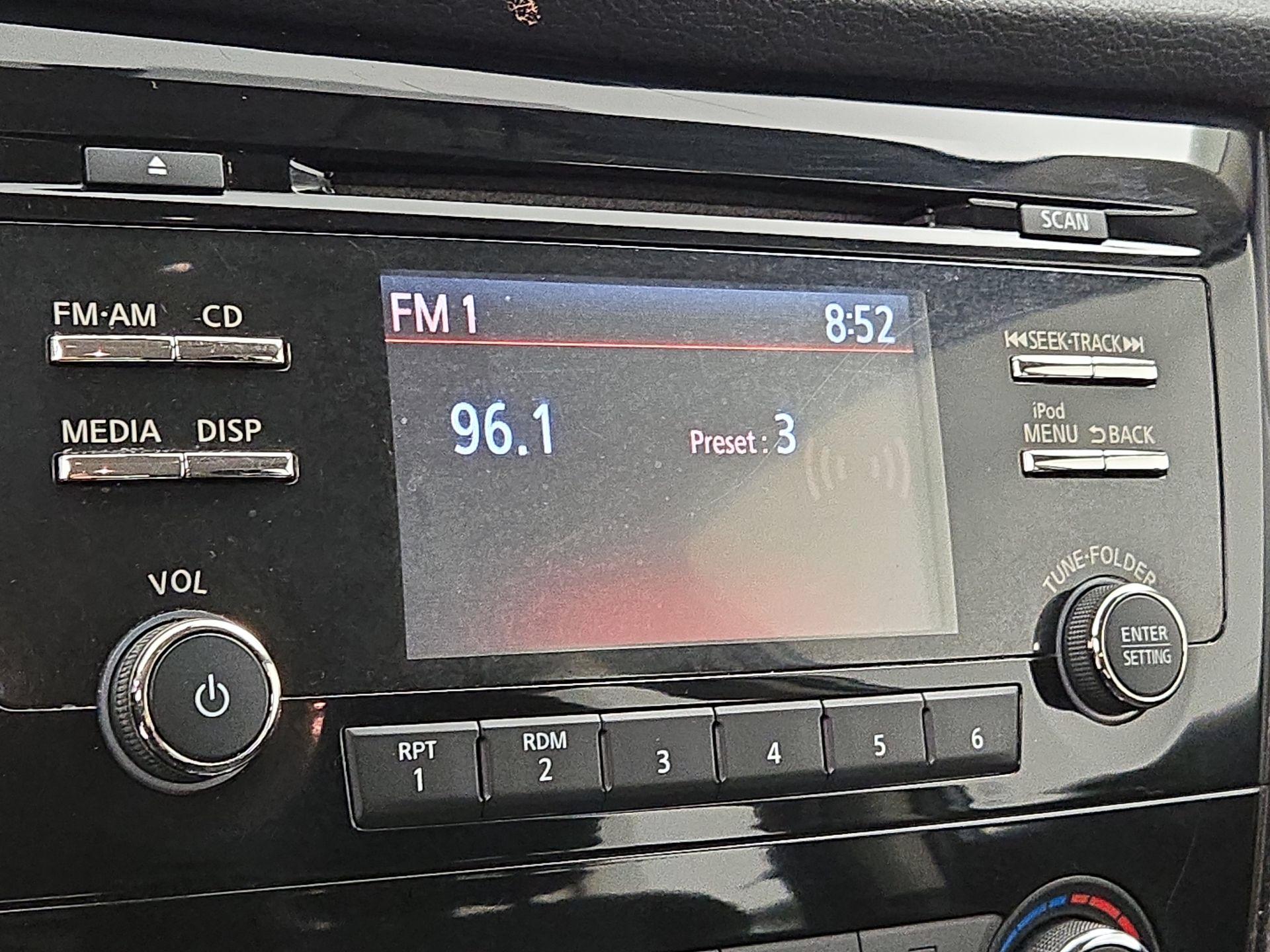 Thumbnail: 2015 Nissan Rogue - 14