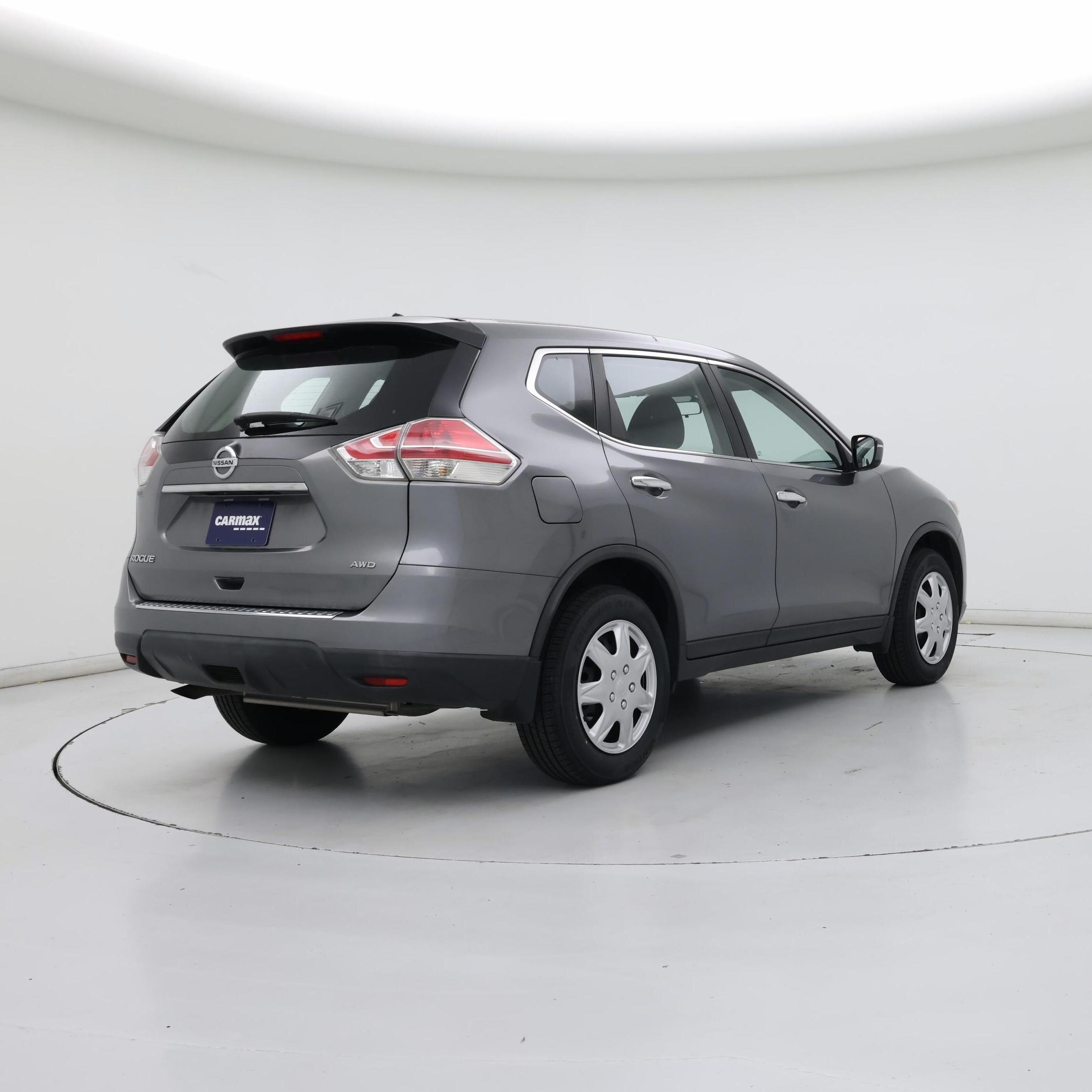 Thumbnail: 2015 Nissan Rogue - 8