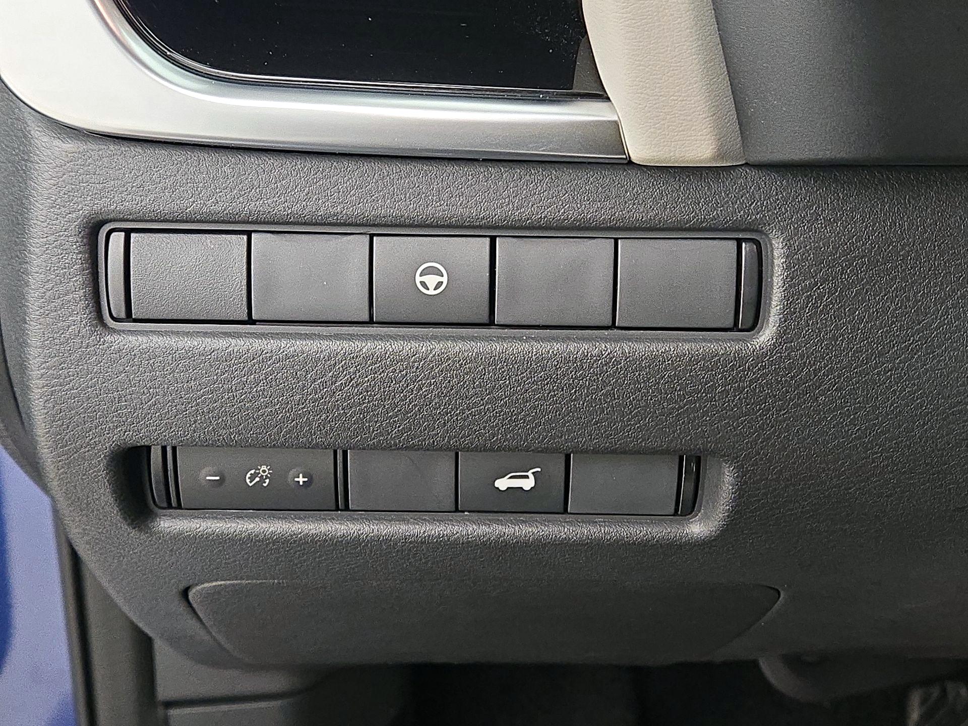 Thumbnail: 2022 Nissan Rogue - 13