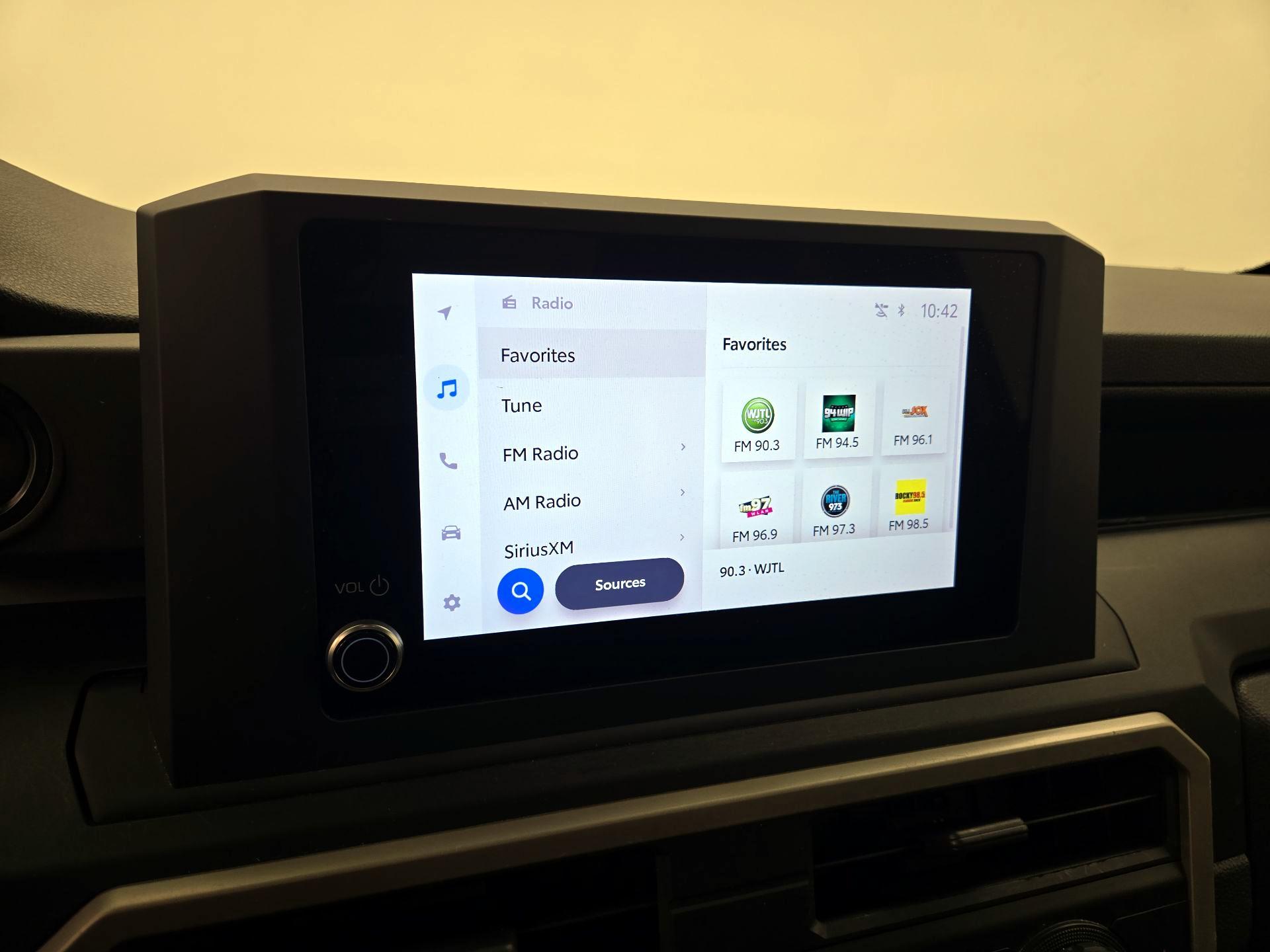 Thumbnail: 2024 Toyota Tacoma - 16