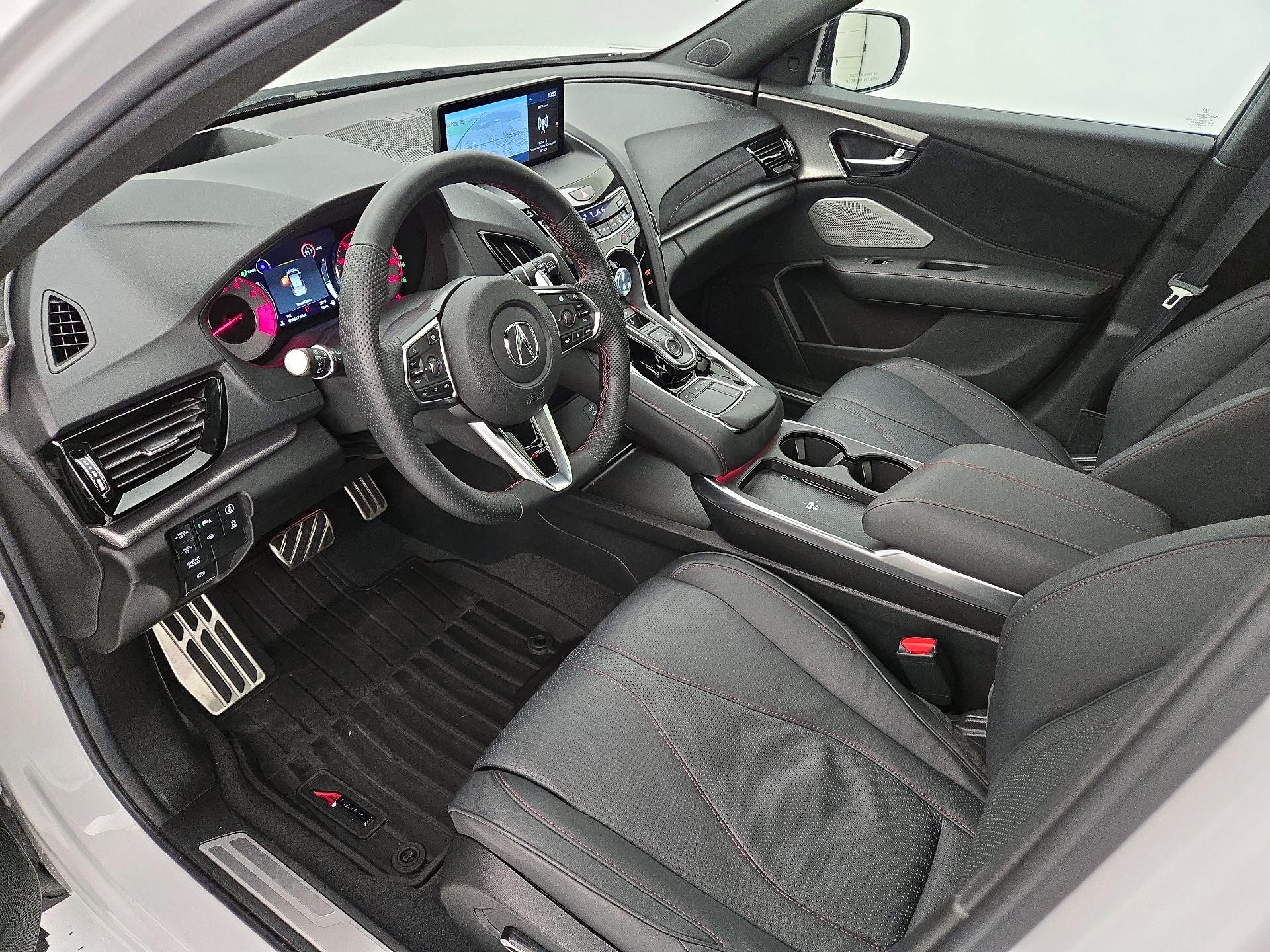 Thumbnail: 2025 Acura RDX - 11