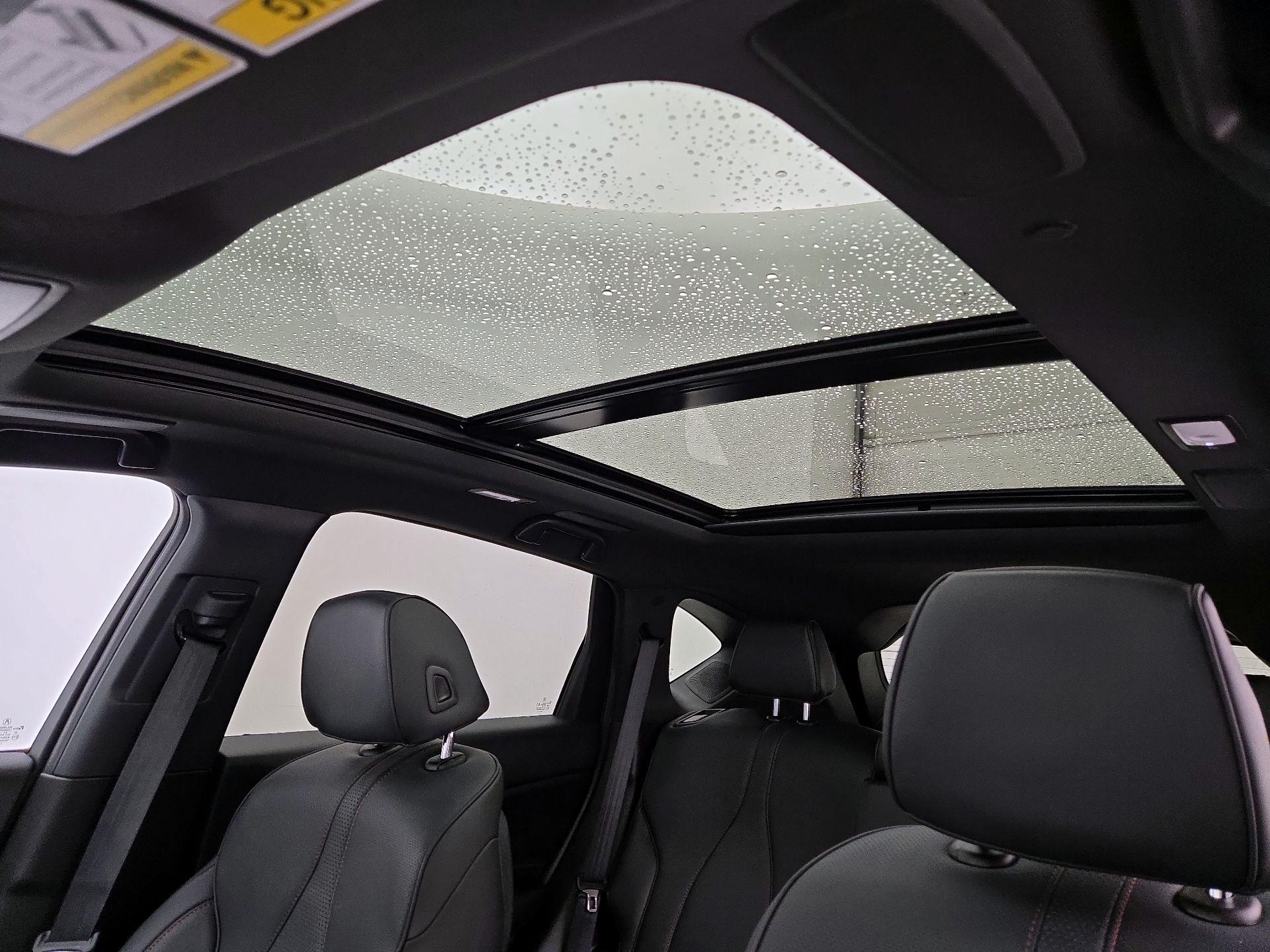 Thumbnail: 2025 Acura RDX - 20