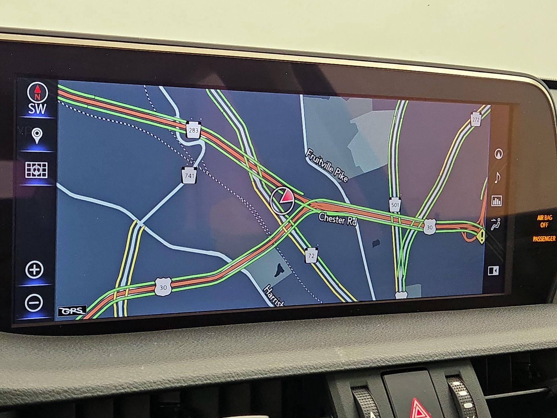 Thumbnail: 2019 Lexus ES - 13