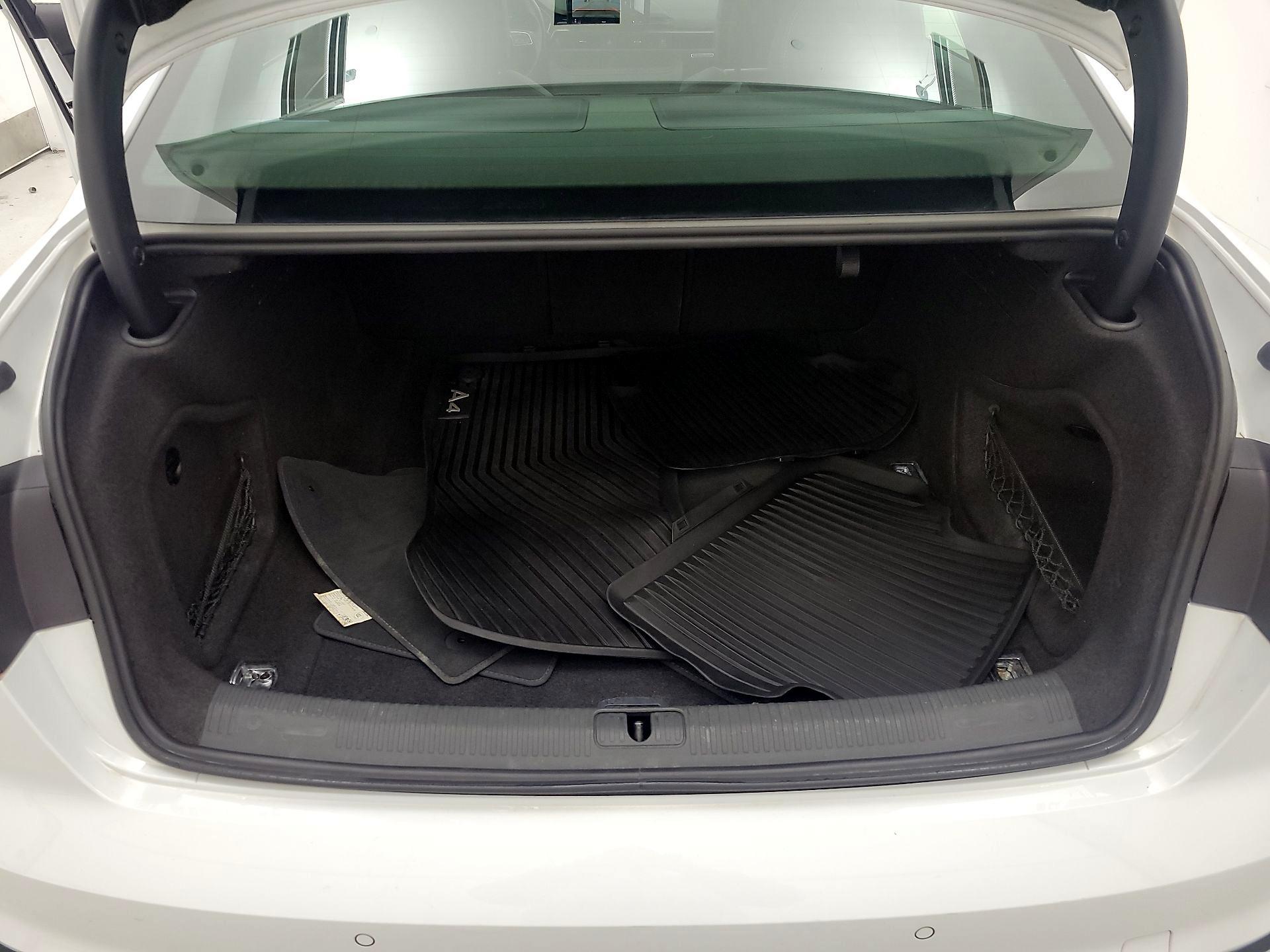 Thumbnail: 2022 Audi A4 - 19