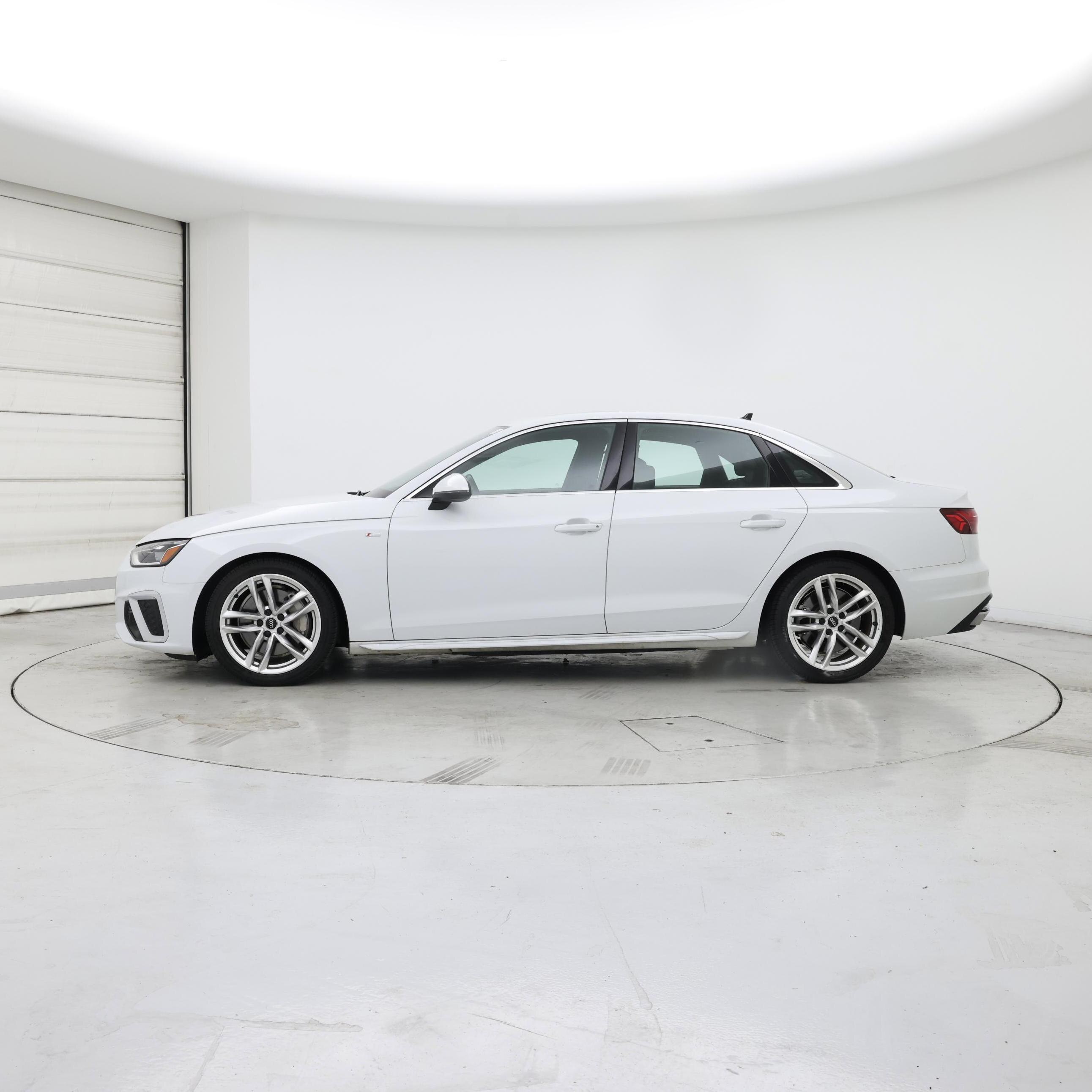 Thumbnail: 2022 Audi A4 - 3