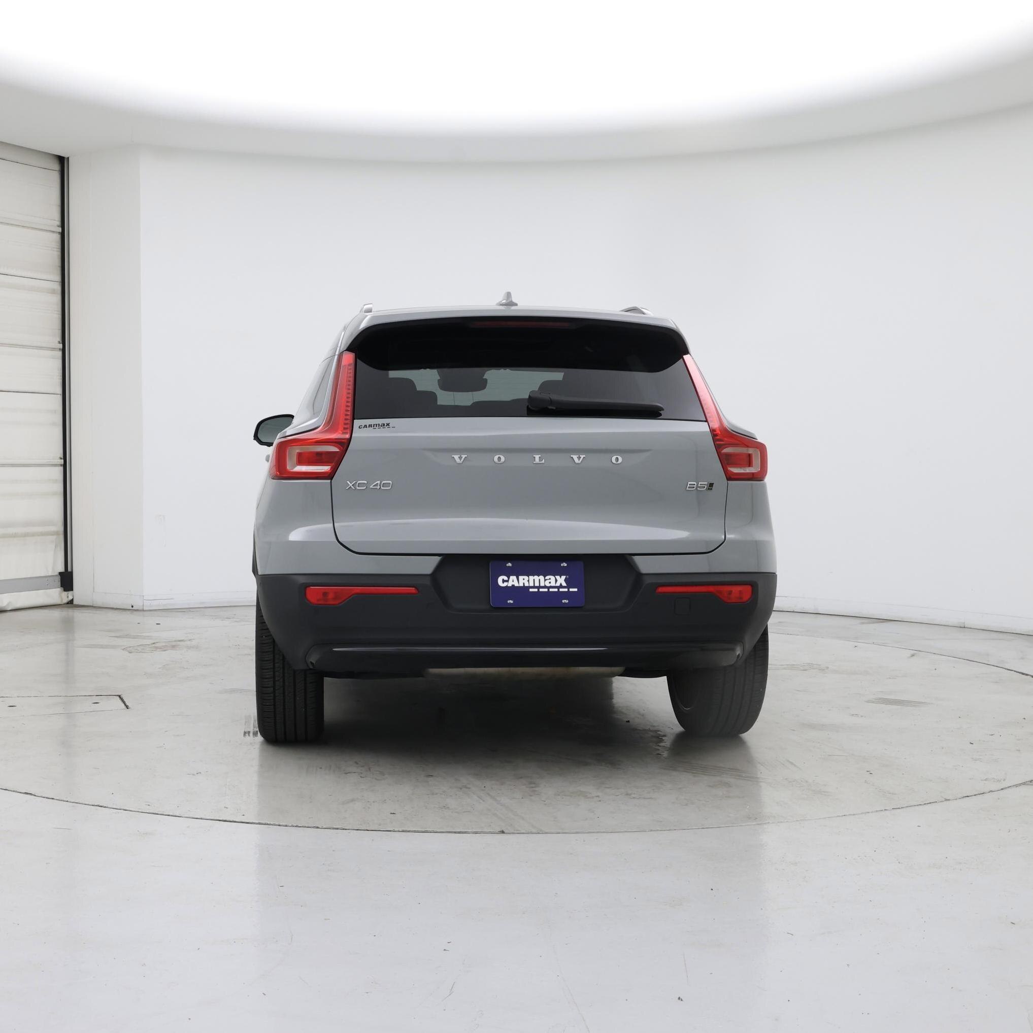 Thumbnail: 2025 Volvo XC40 - 6