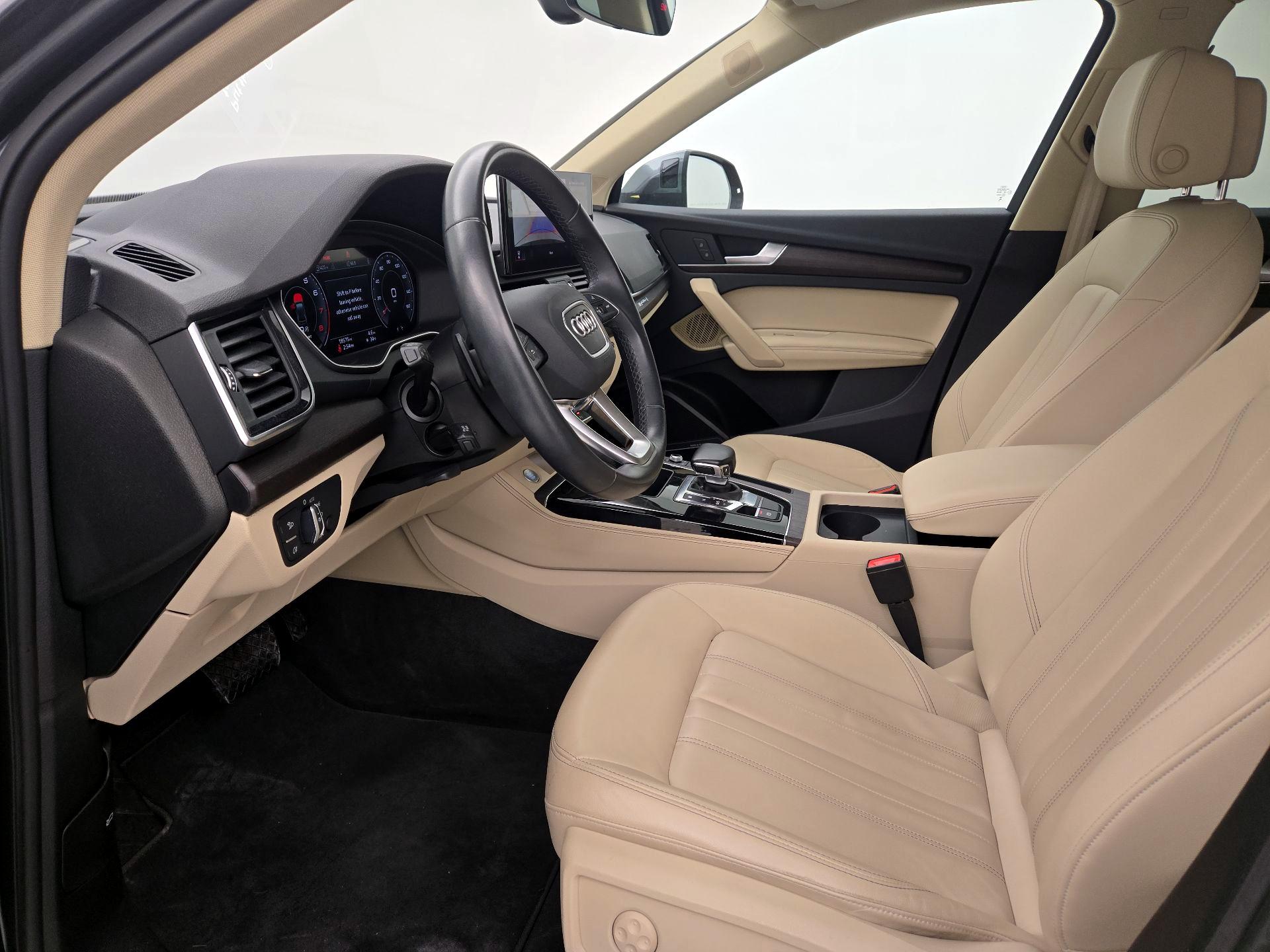 Thumbnail: 2023 Audi Q5 - 11