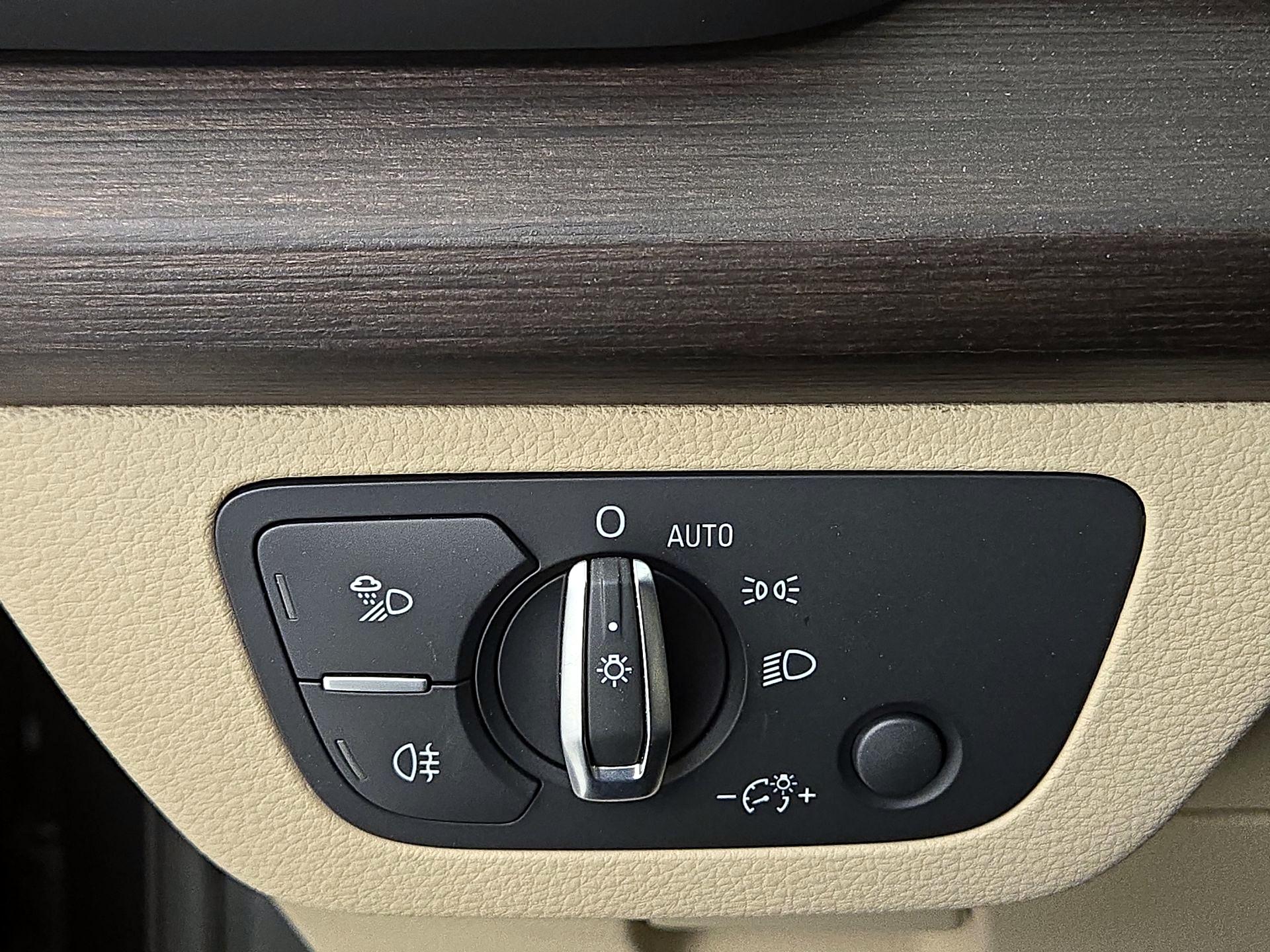 Thumbnail: 2023 Audi Q5 - 13