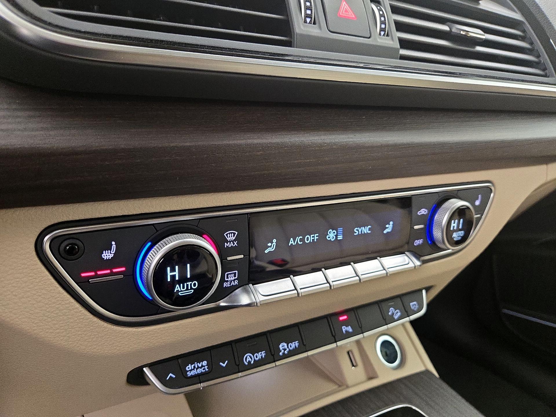 Thumbnail: 2023 Audi Q5 - 16