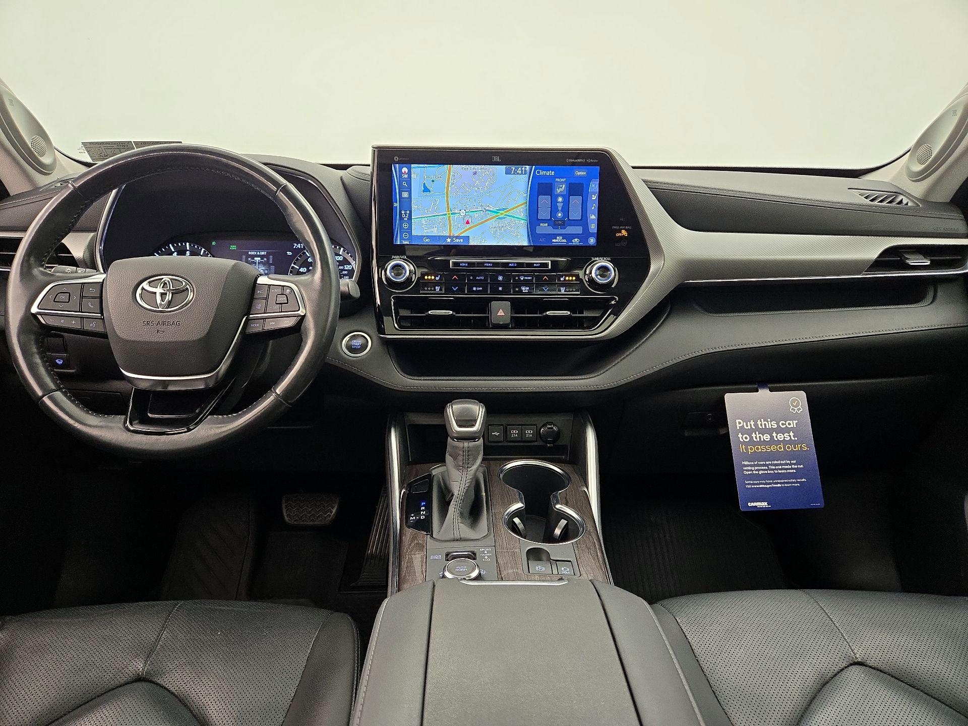 Thumbnail: 2020 Toyota Highlander - 9