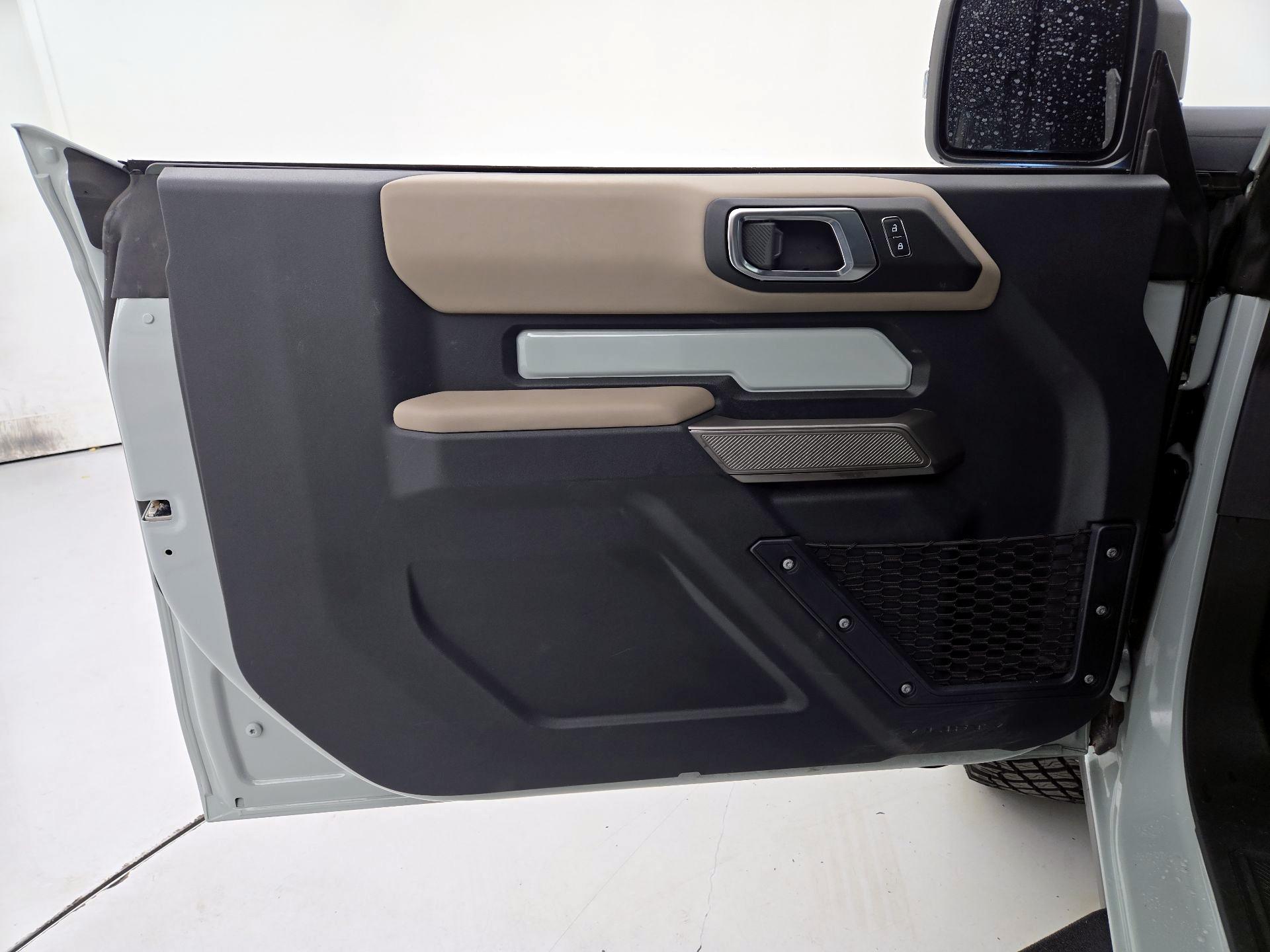 Thumbnail: 2023 Ford Bronco - 12