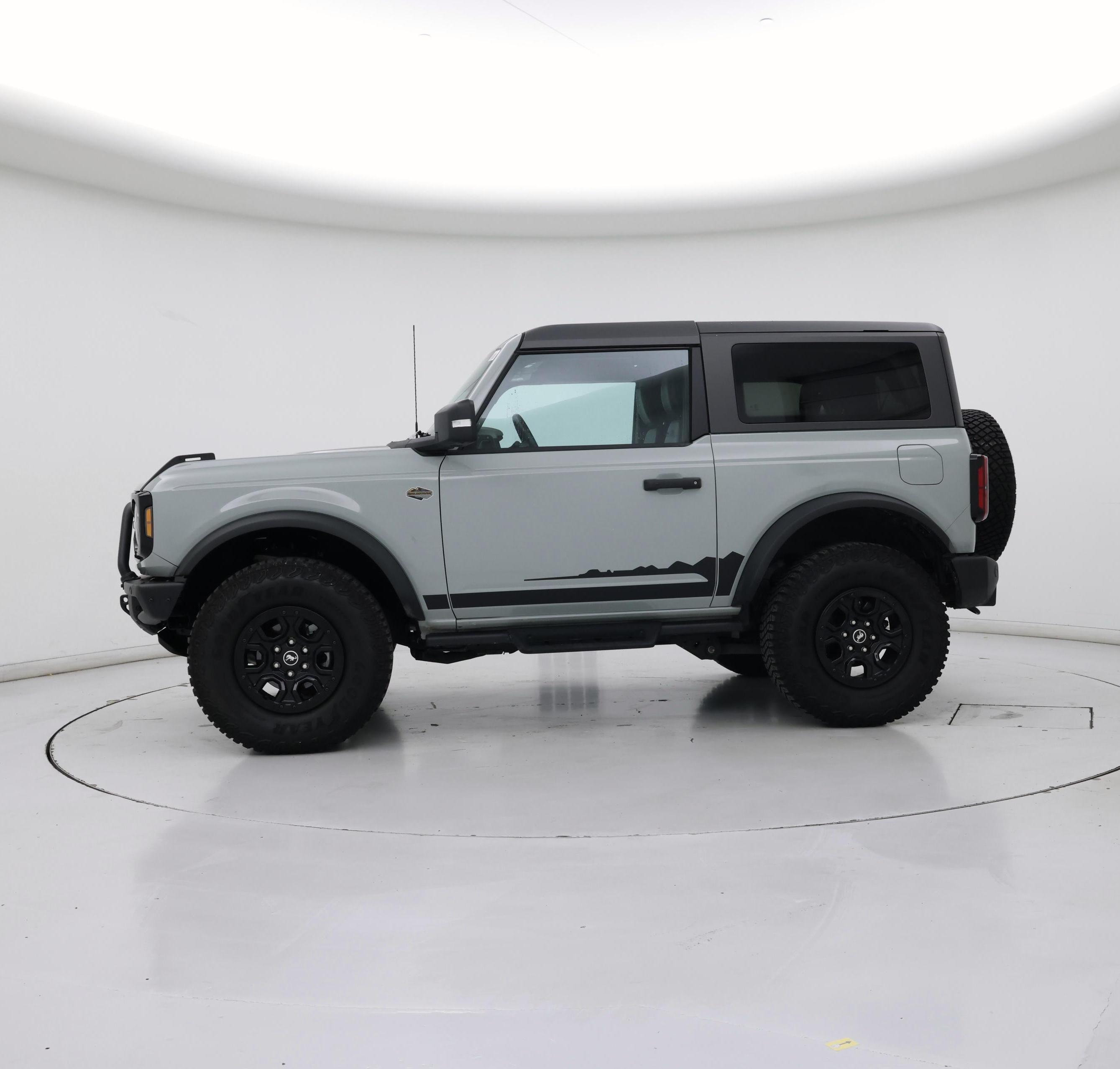 Thumbnail: 2023 Ford Bronco - 3