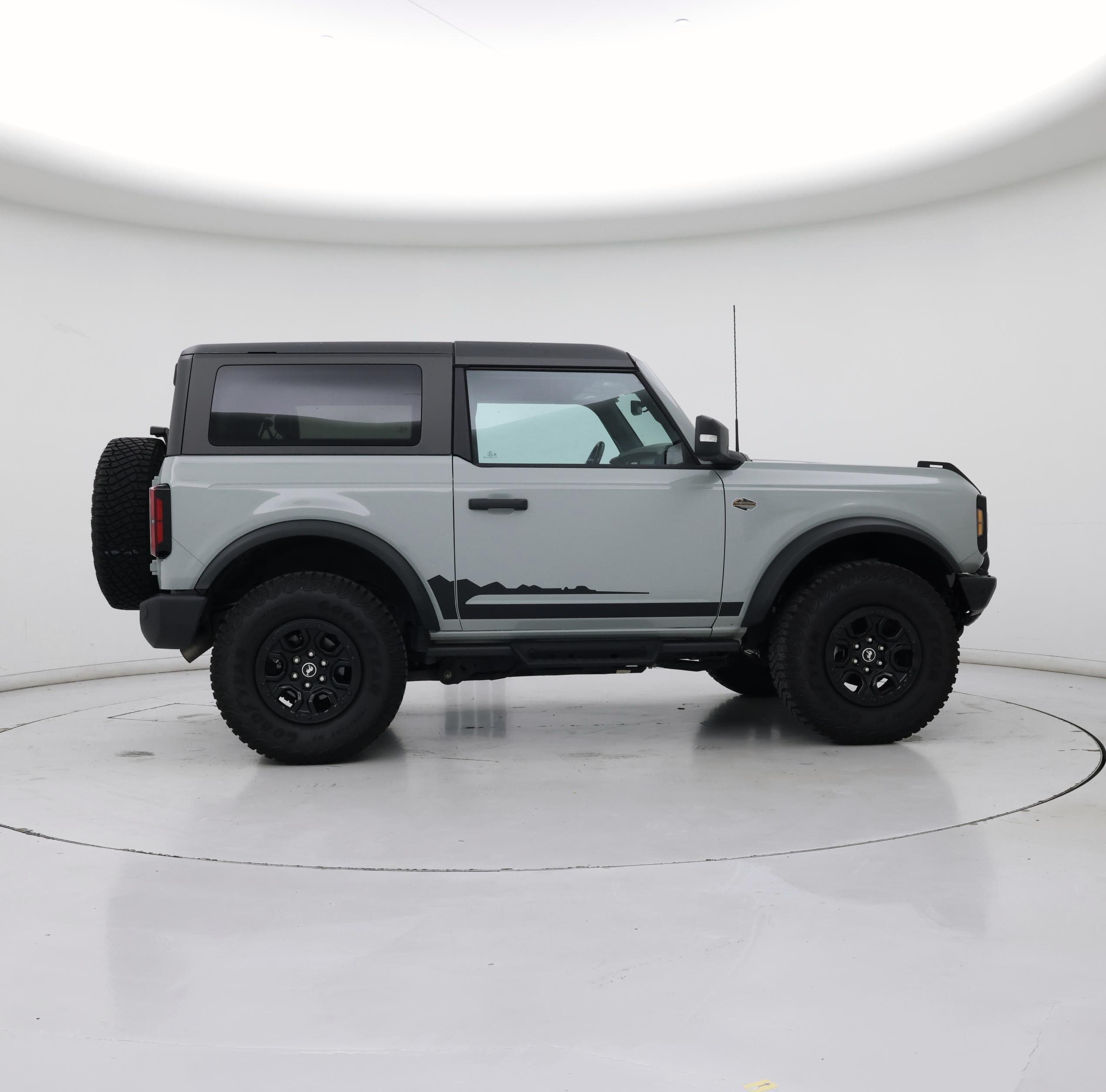 Thumbnail: 2023 Ford Bronco - 7