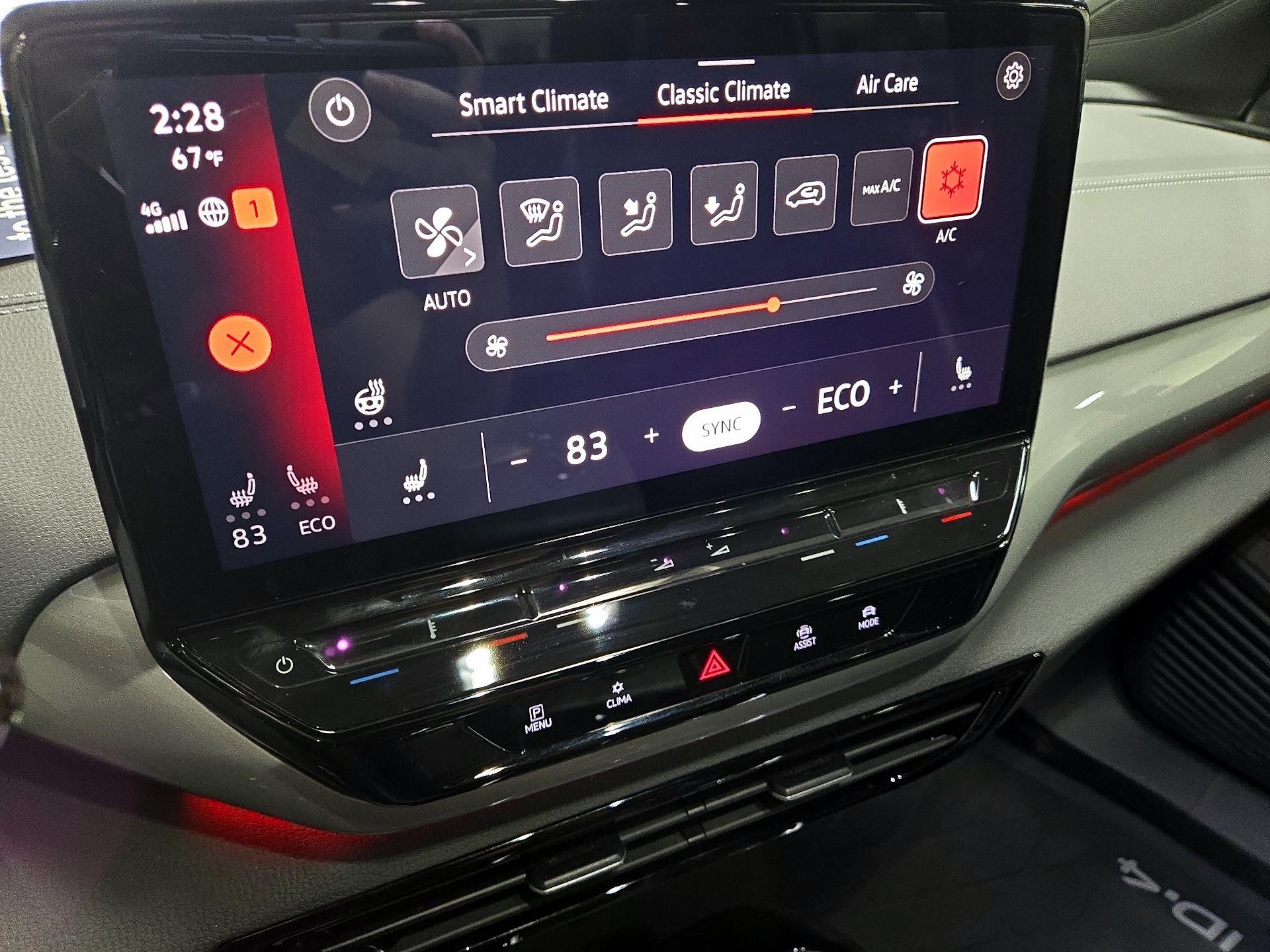 Thumbnail: 2023 Volkswagen ID.4 - 17