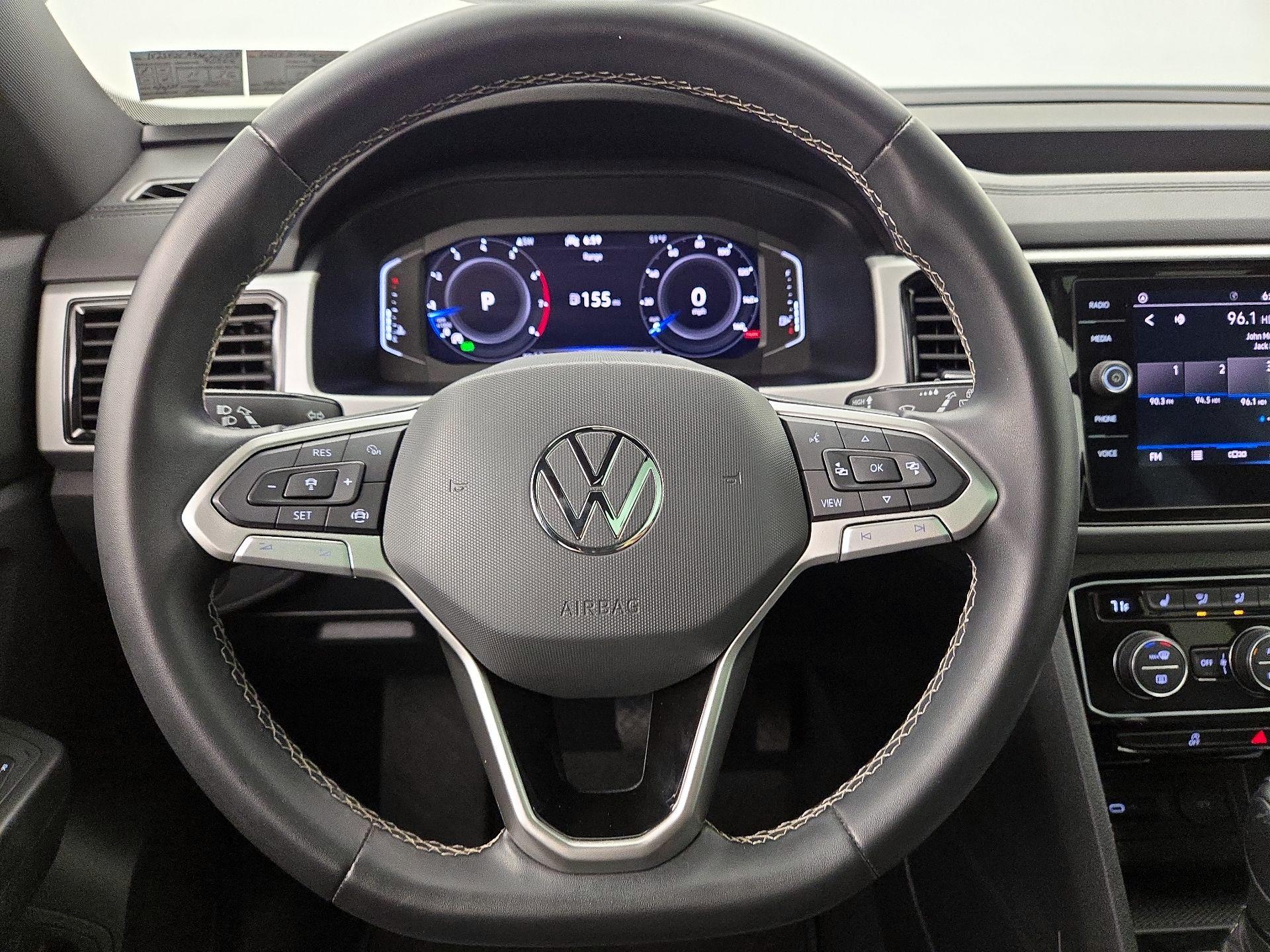 Thumbnail: 2022 Volkswagen Atlas - 10