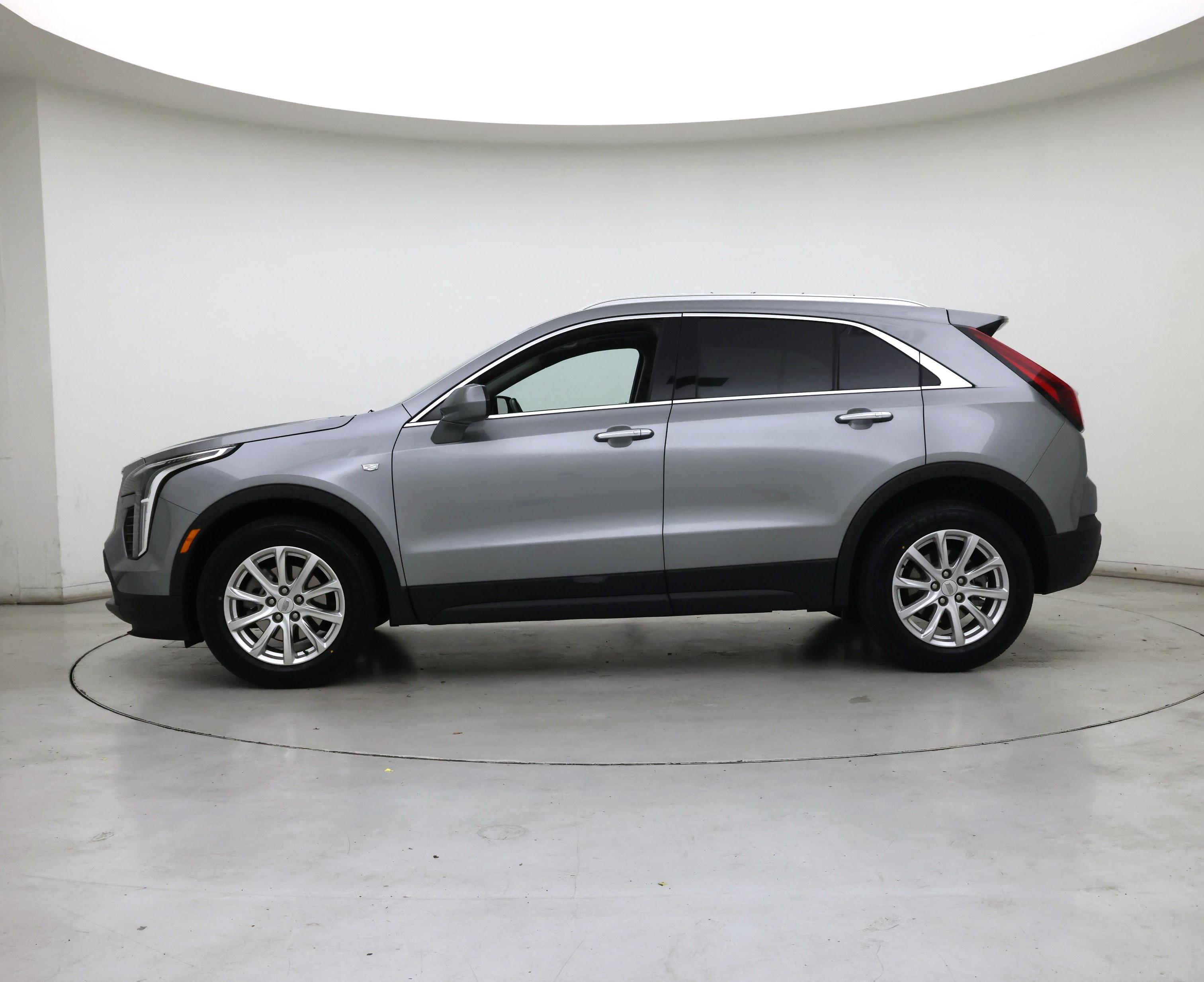 Thumbnail: 2023 Cadillac XT4 - 3