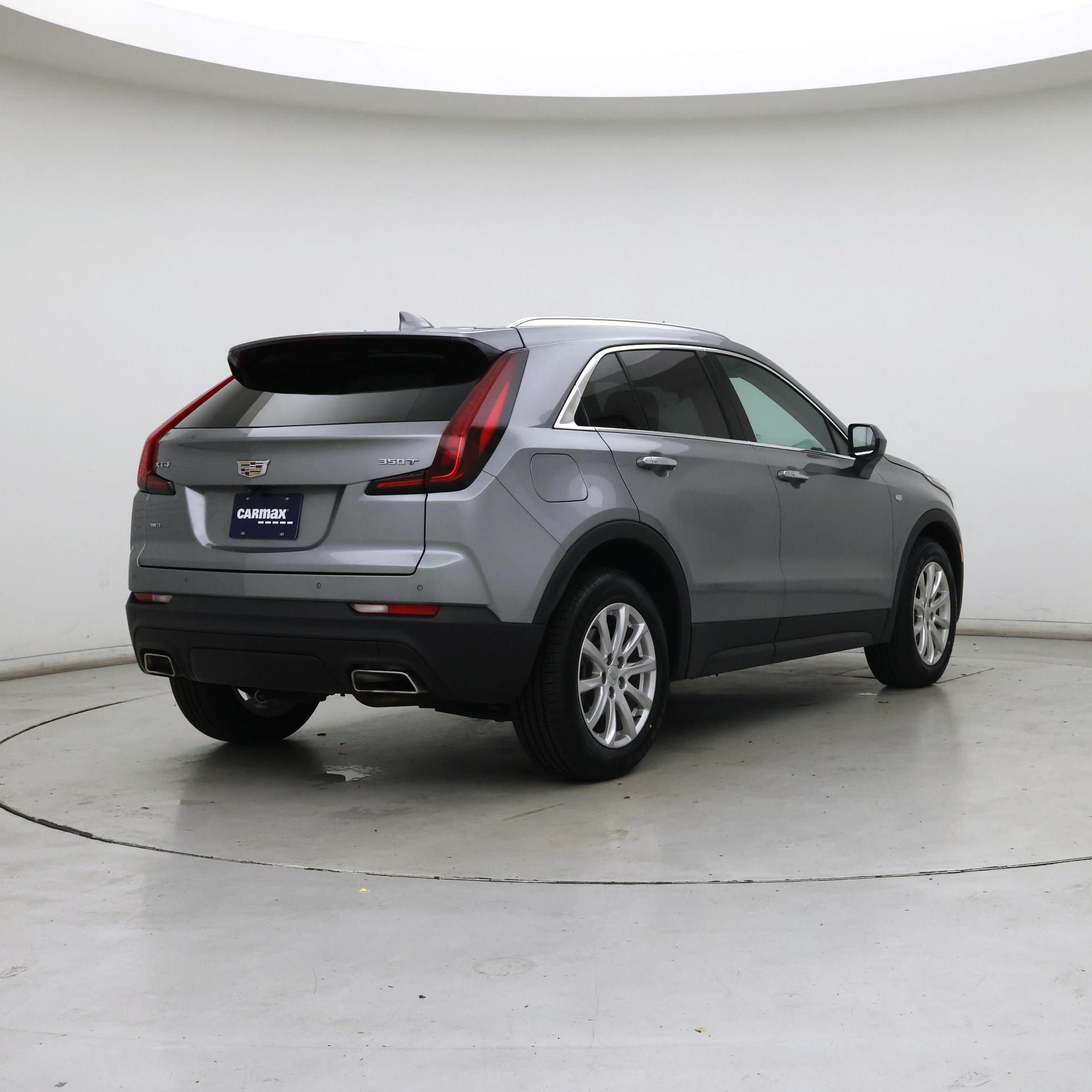 Thumbnail: 2023 Cadillac XT4 - 8