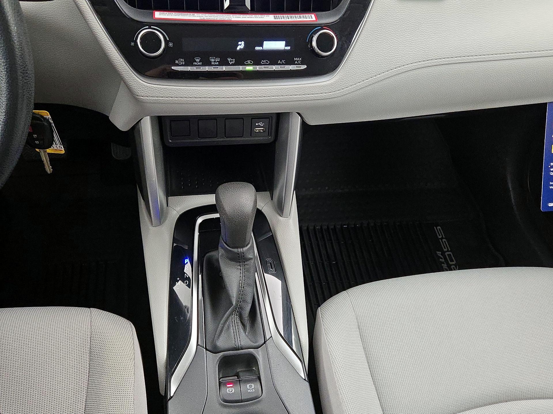 Thumbnail: 2022 Toyota Corolla Cross - 17