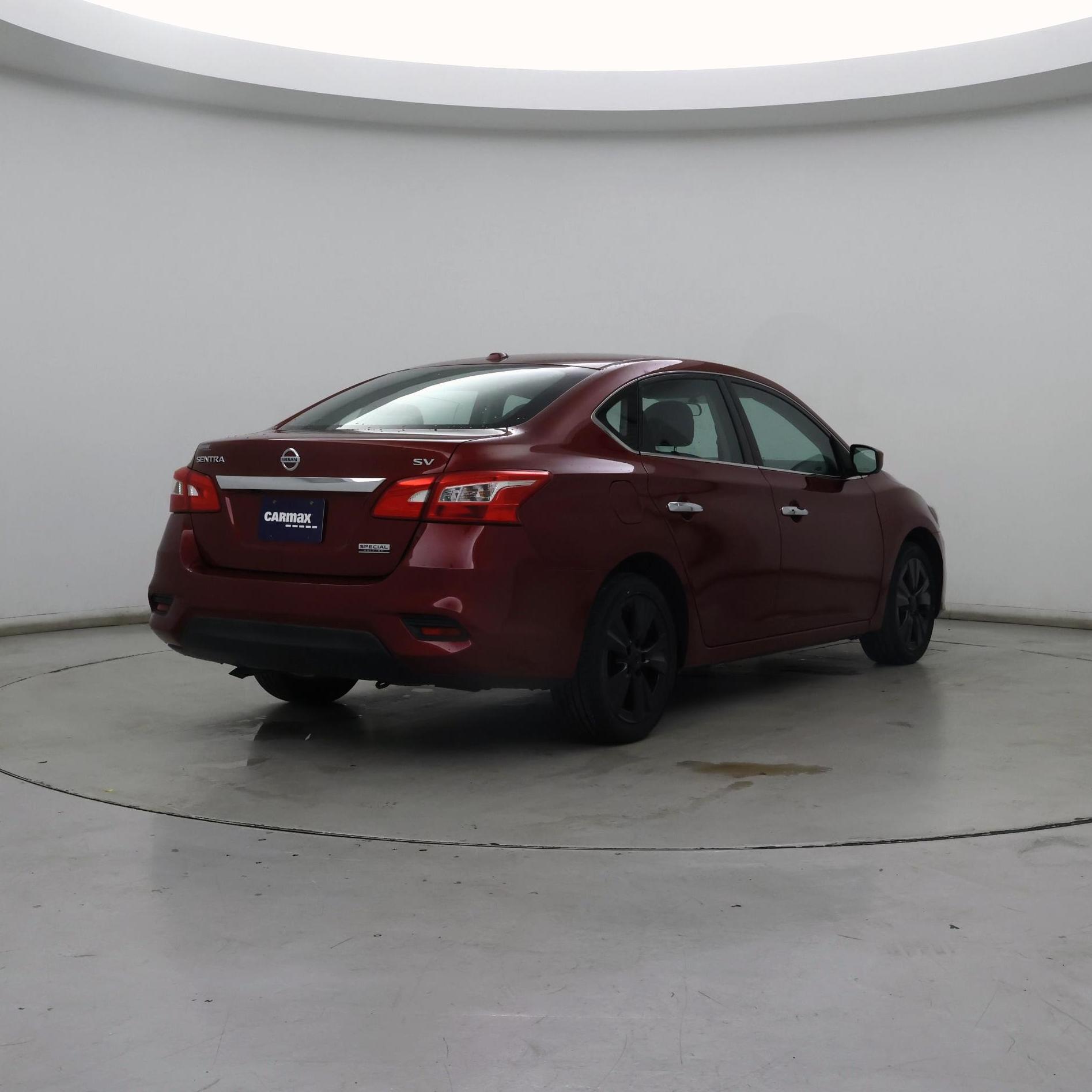 Thumbnail: 2019 Nissan Sentra - 8