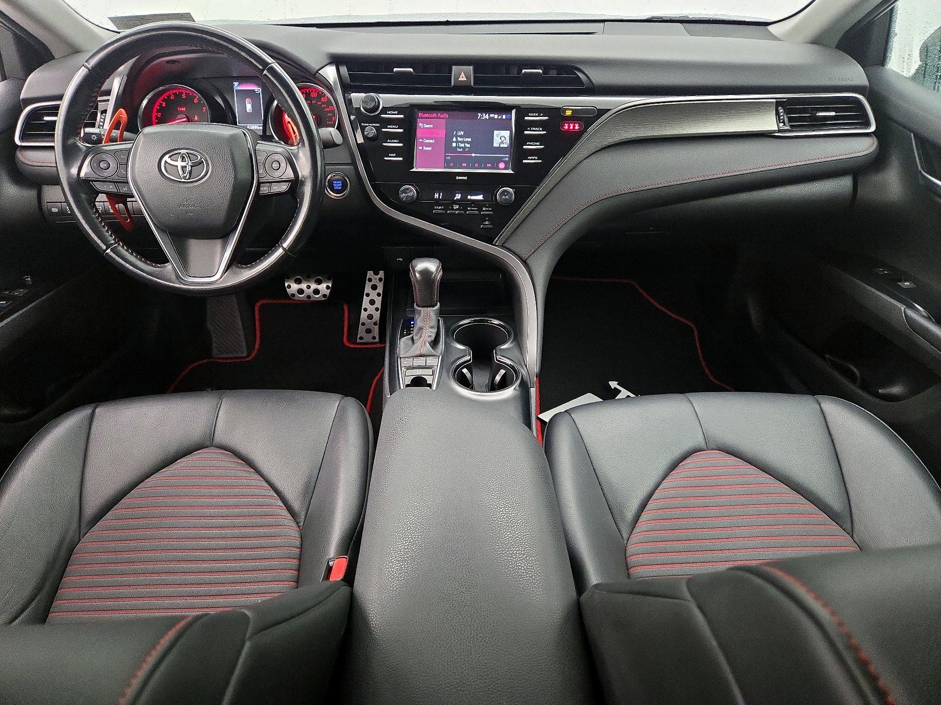 Thumbnail: 2020 Toyota Camry - 9