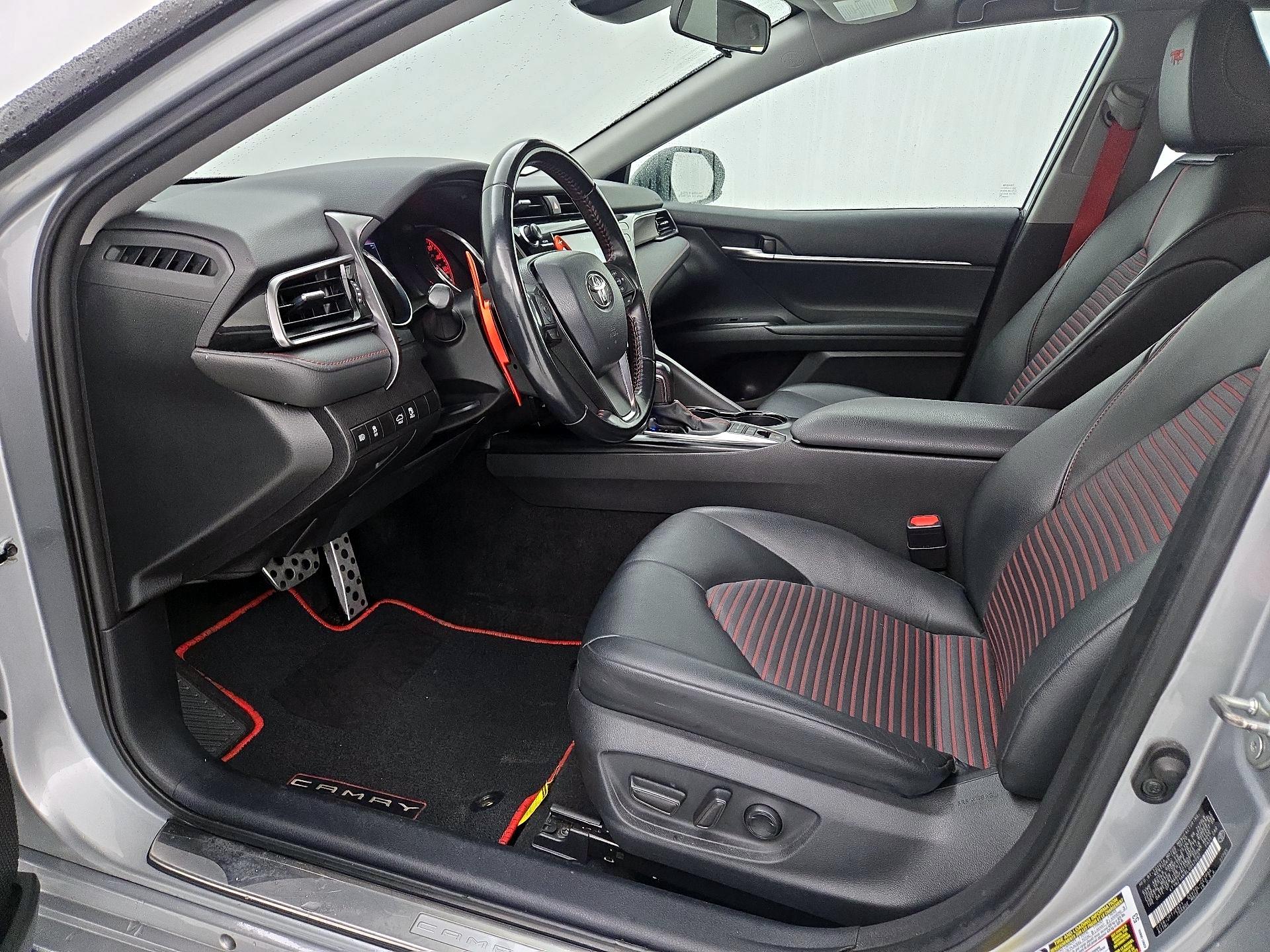 Thumbnail: 2020 Toyota Camry - 11