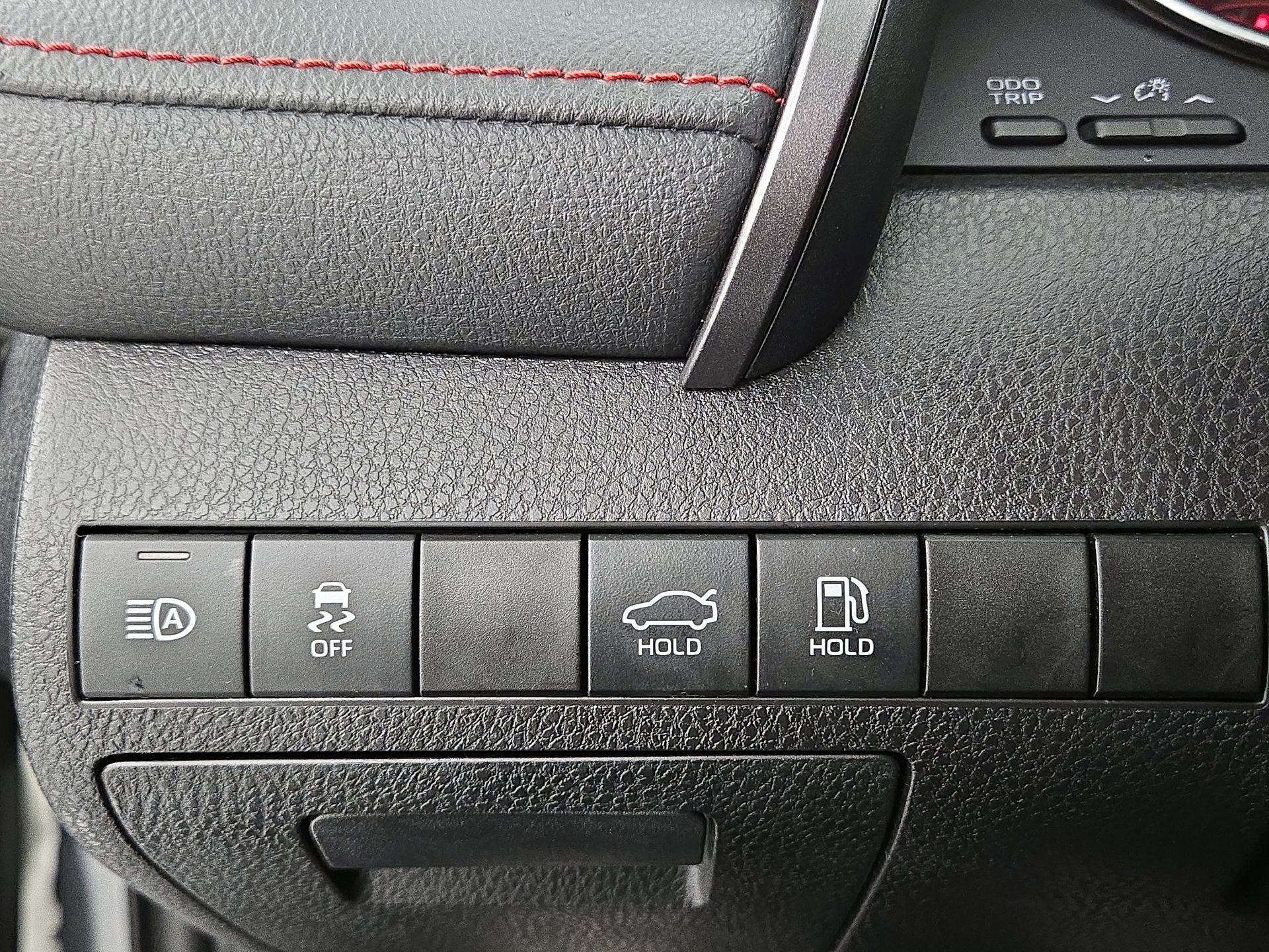 Thumbnail: 2020 Toyota Camry - 13