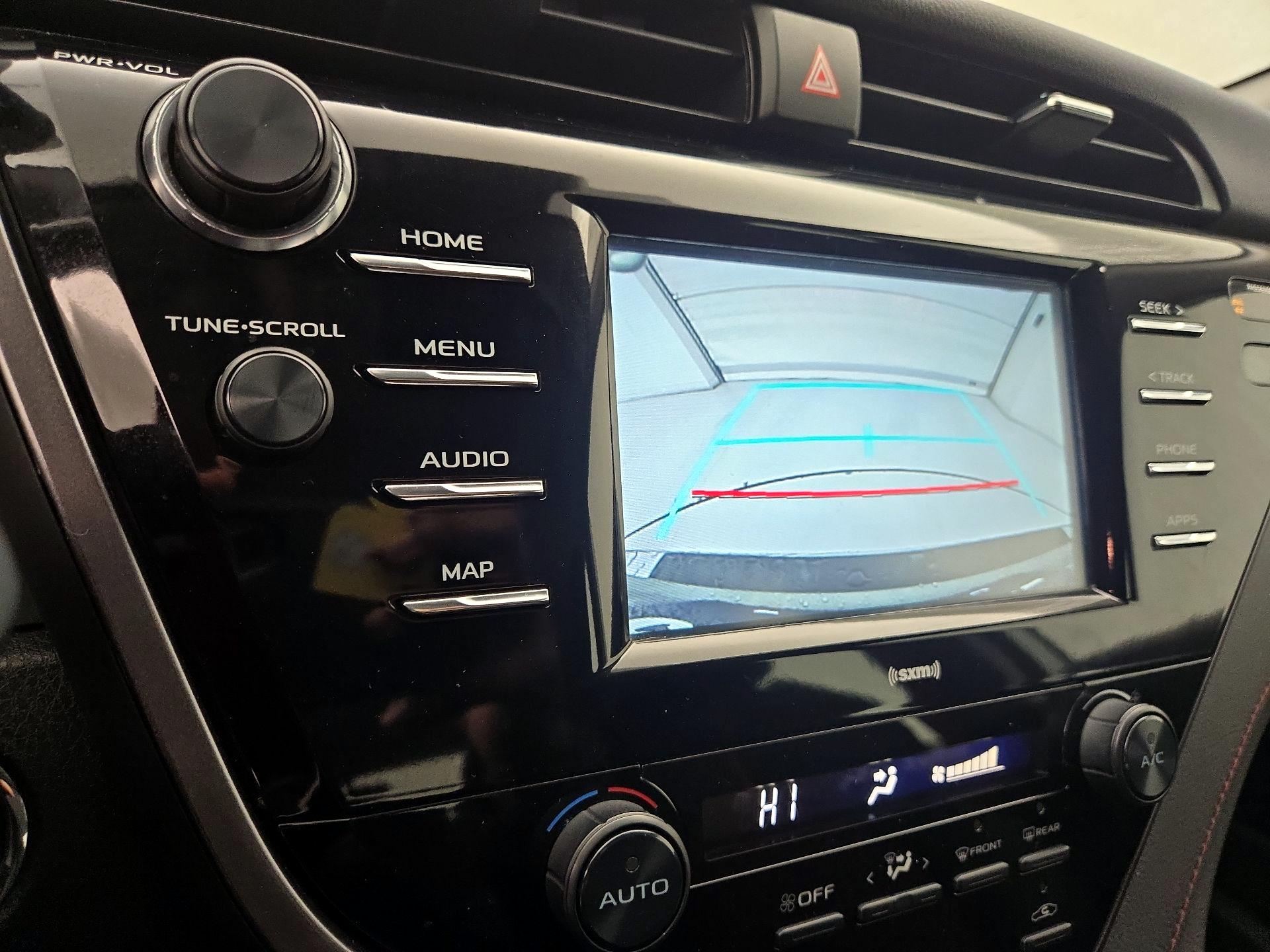 Thumbnail: 2020 Toyota Camry - 14