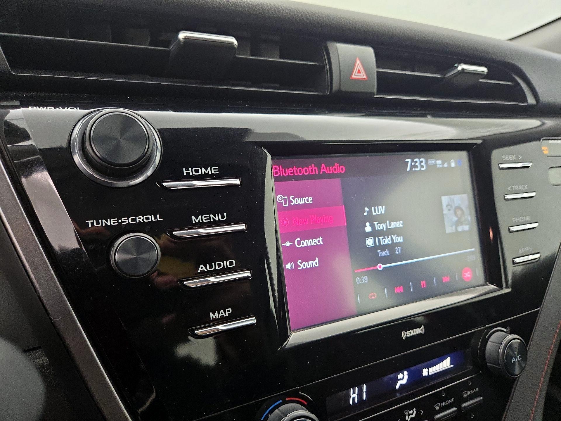 Thumbnail: 2020 Toyota Camry - 15