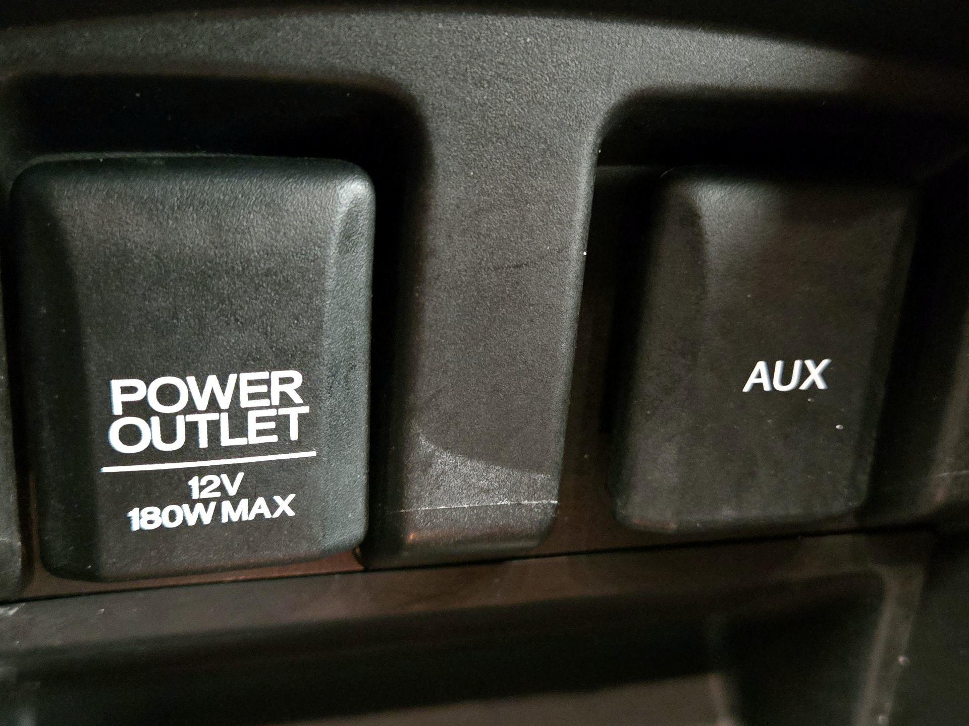 Thumbnail: 2019 Acura TLX - 19