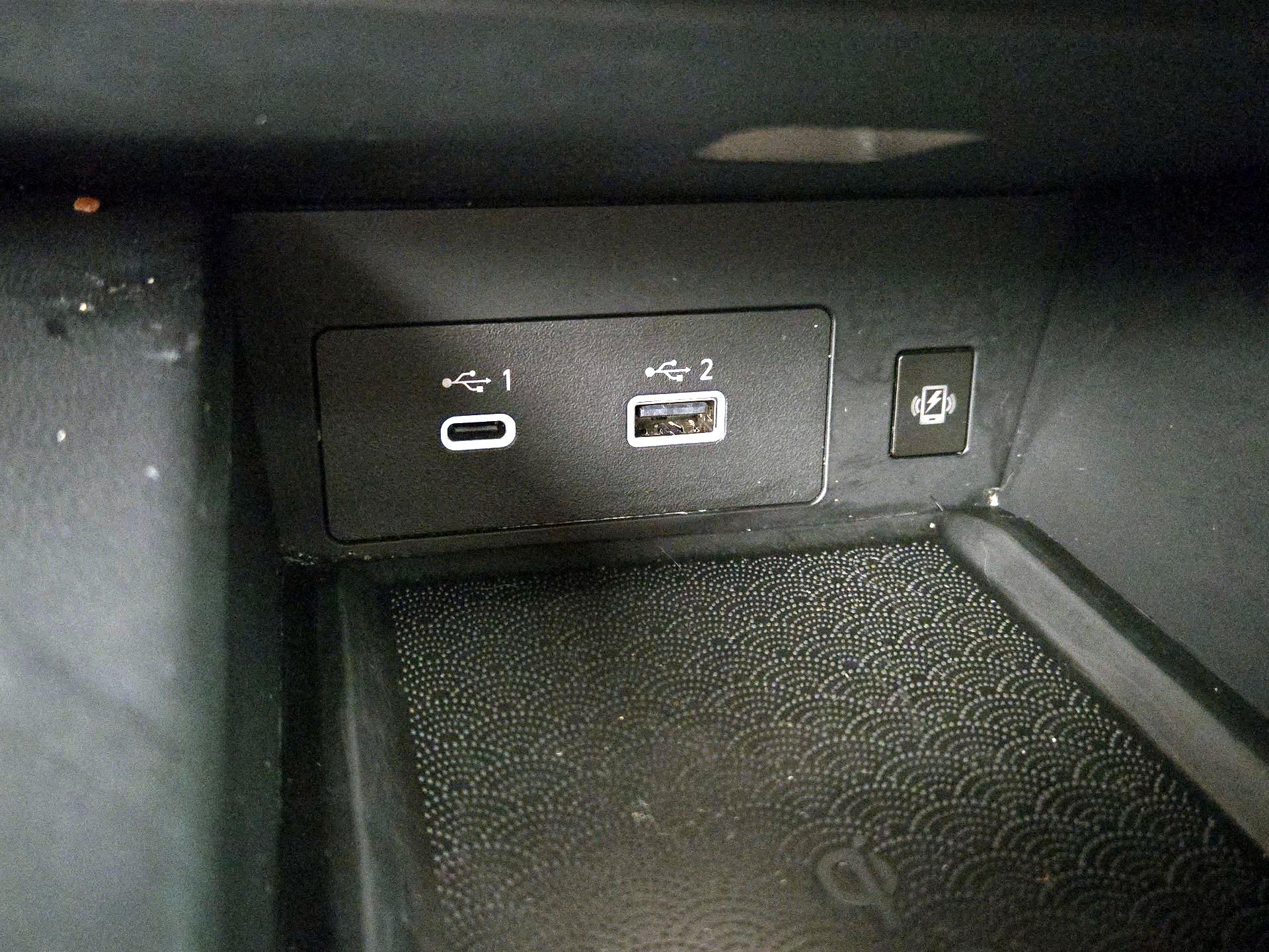 Thumbnail: 2022 INFINITI QX60 - 19