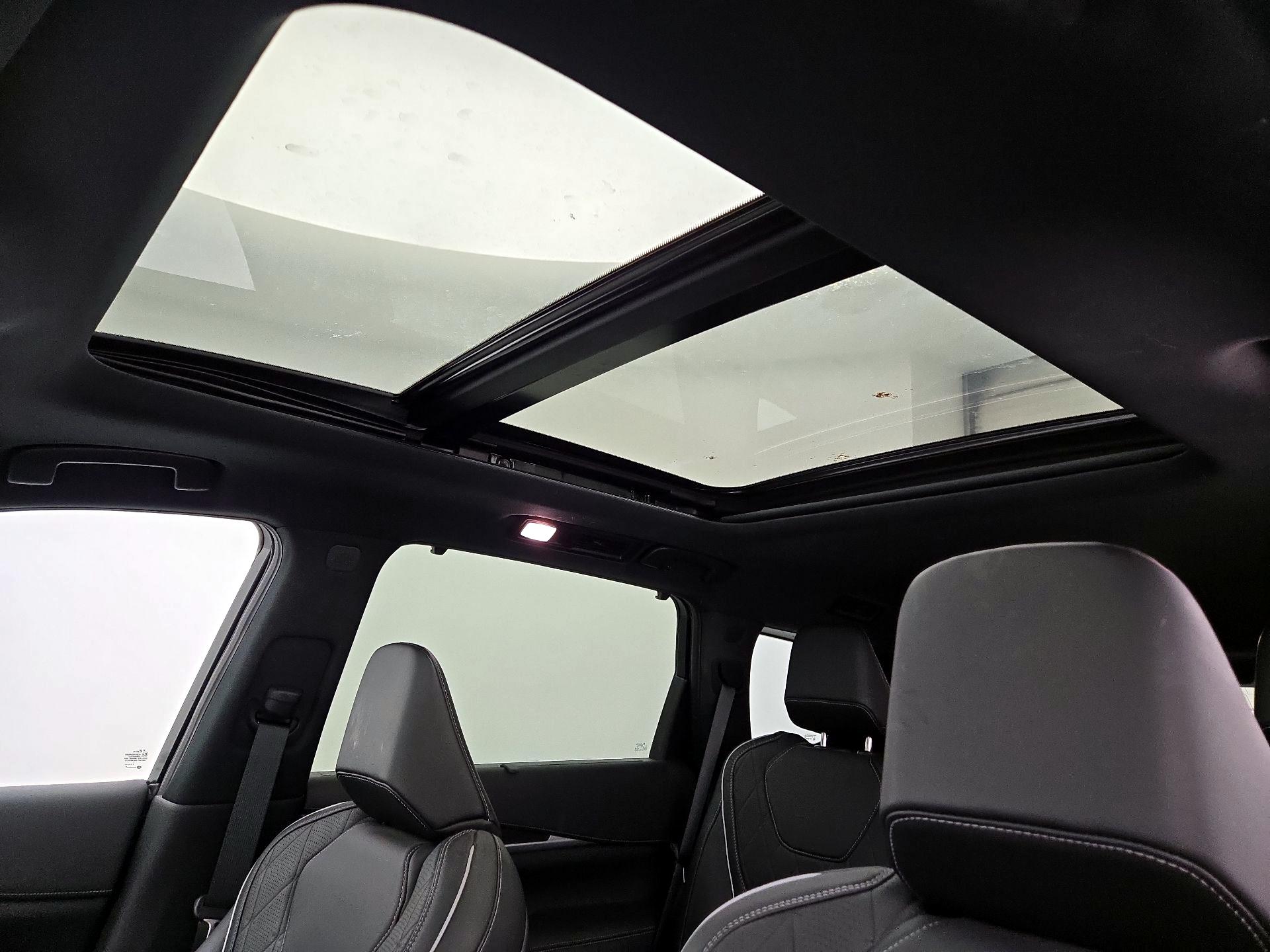 Thumbnail: 2022 INFINITI QX60 - 20