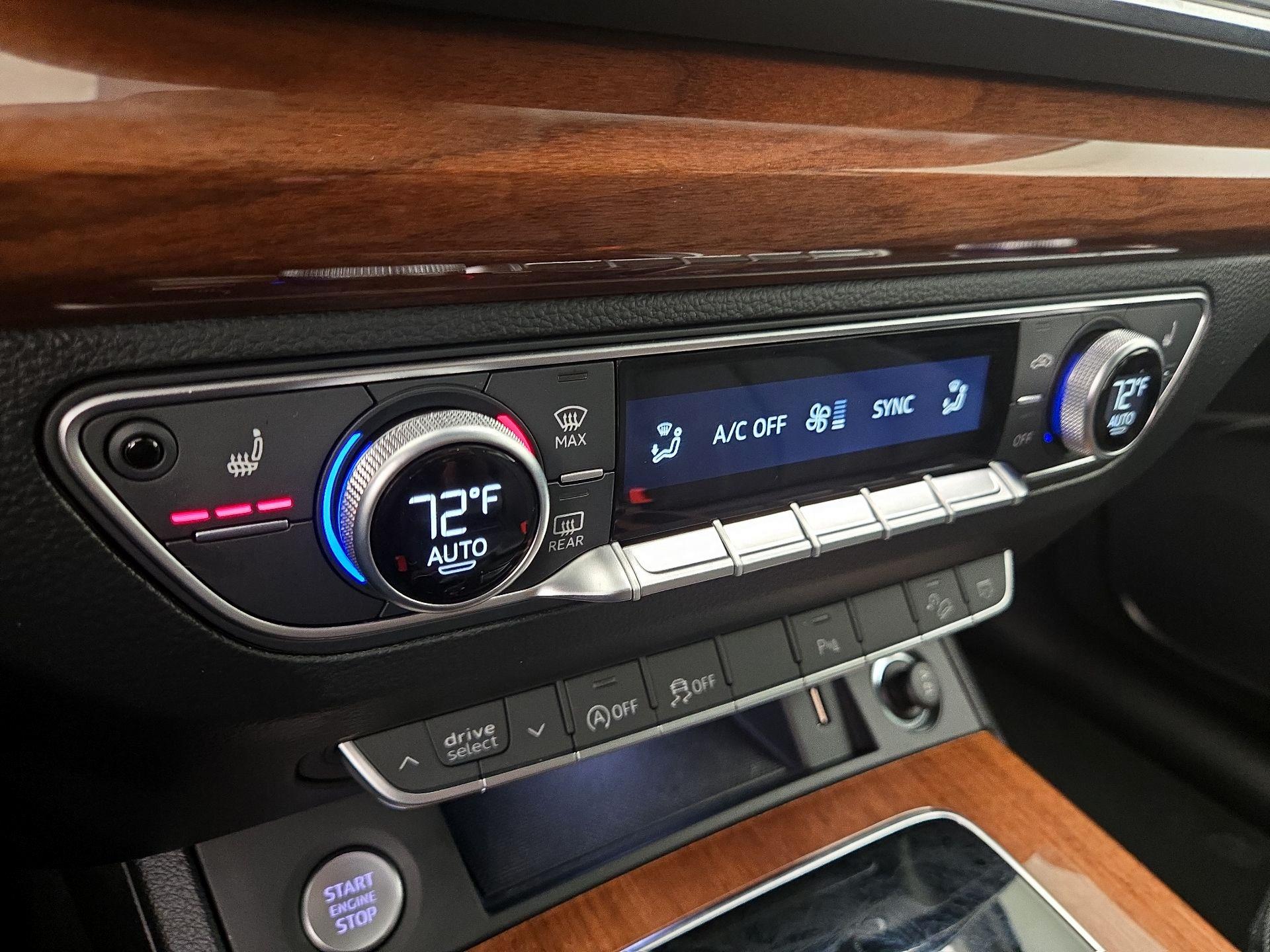 Thumbnail: 2022 Audi Q5 - 16