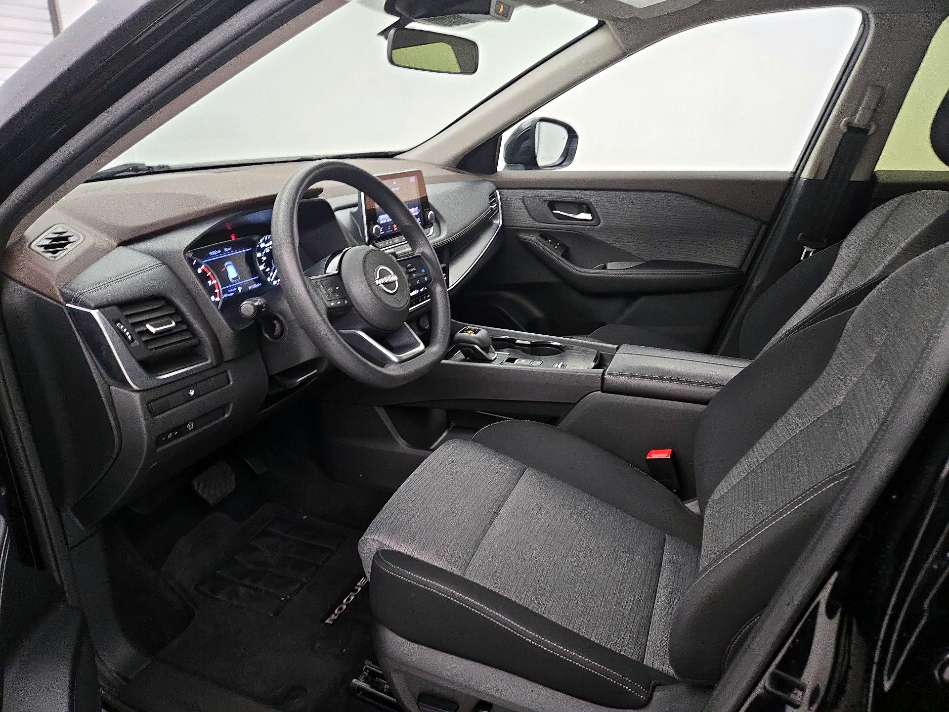 Thumbnail: 2023 Nissan Rogue - 11