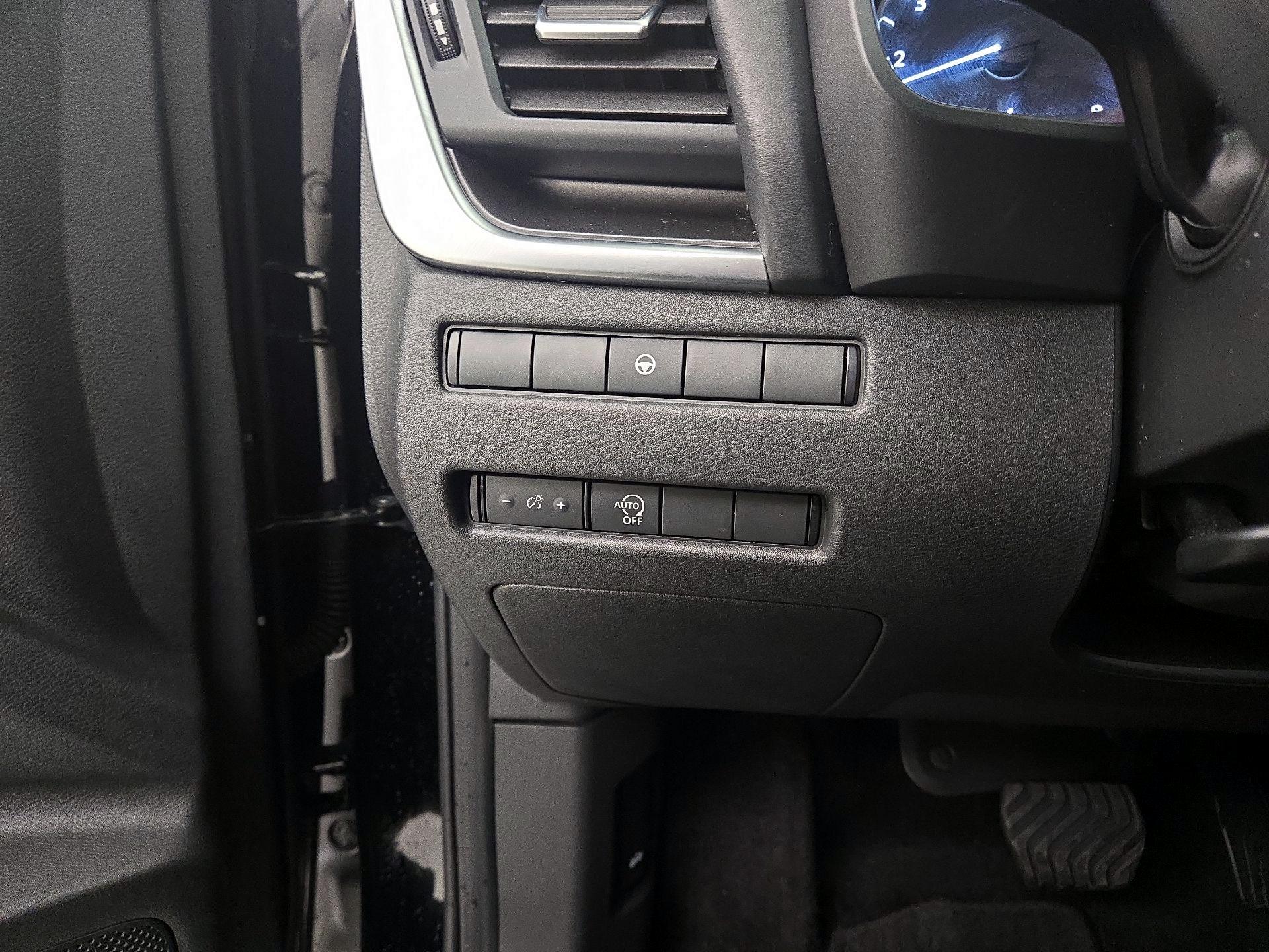 Thumbnail: 2023 Nissan Rogue - 13