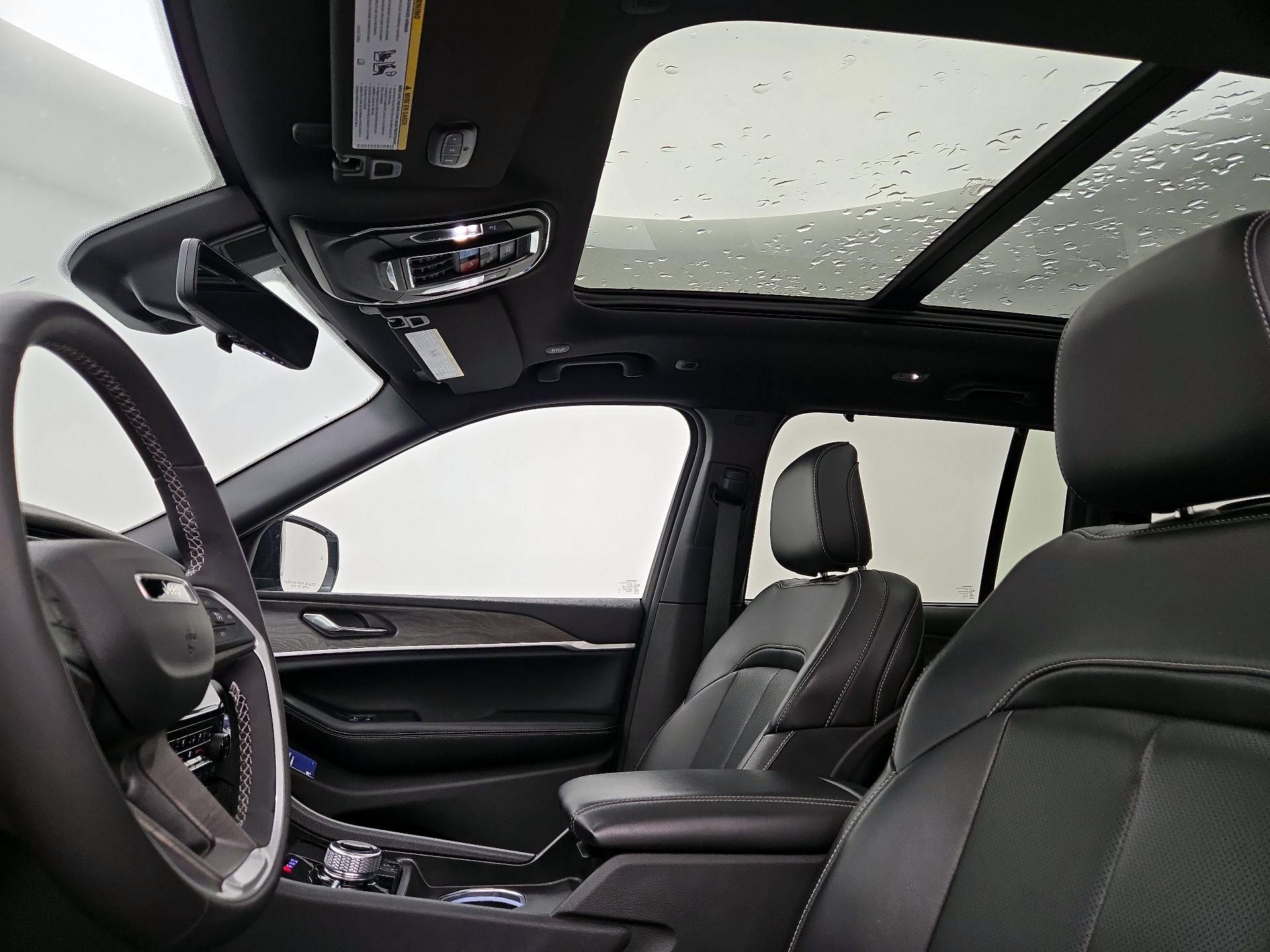 Thumbnail: 2024 Jeep Grand Cherokee - 20