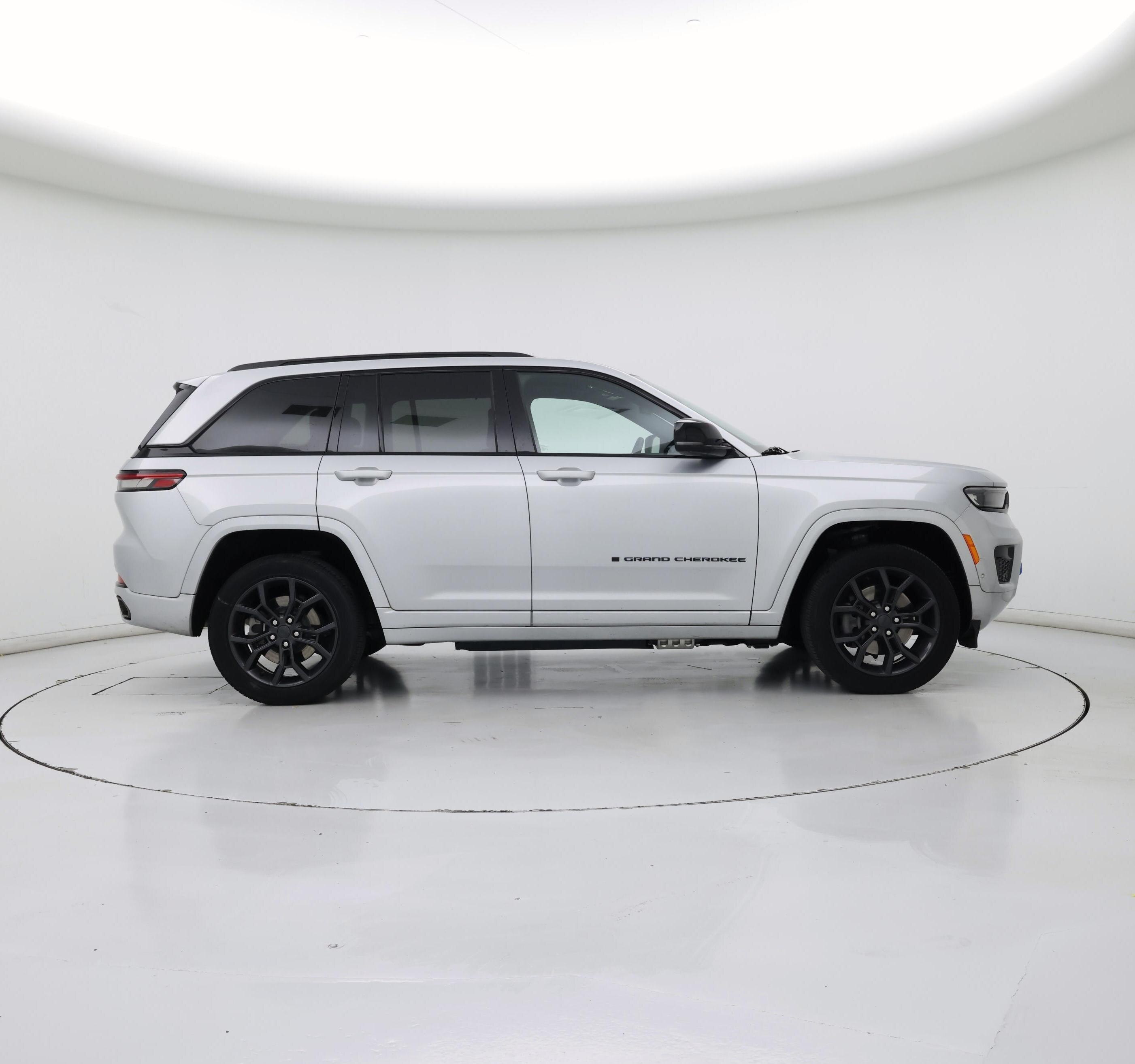 Thumbnail: 2024 Jeep Grand Cherokee - 7