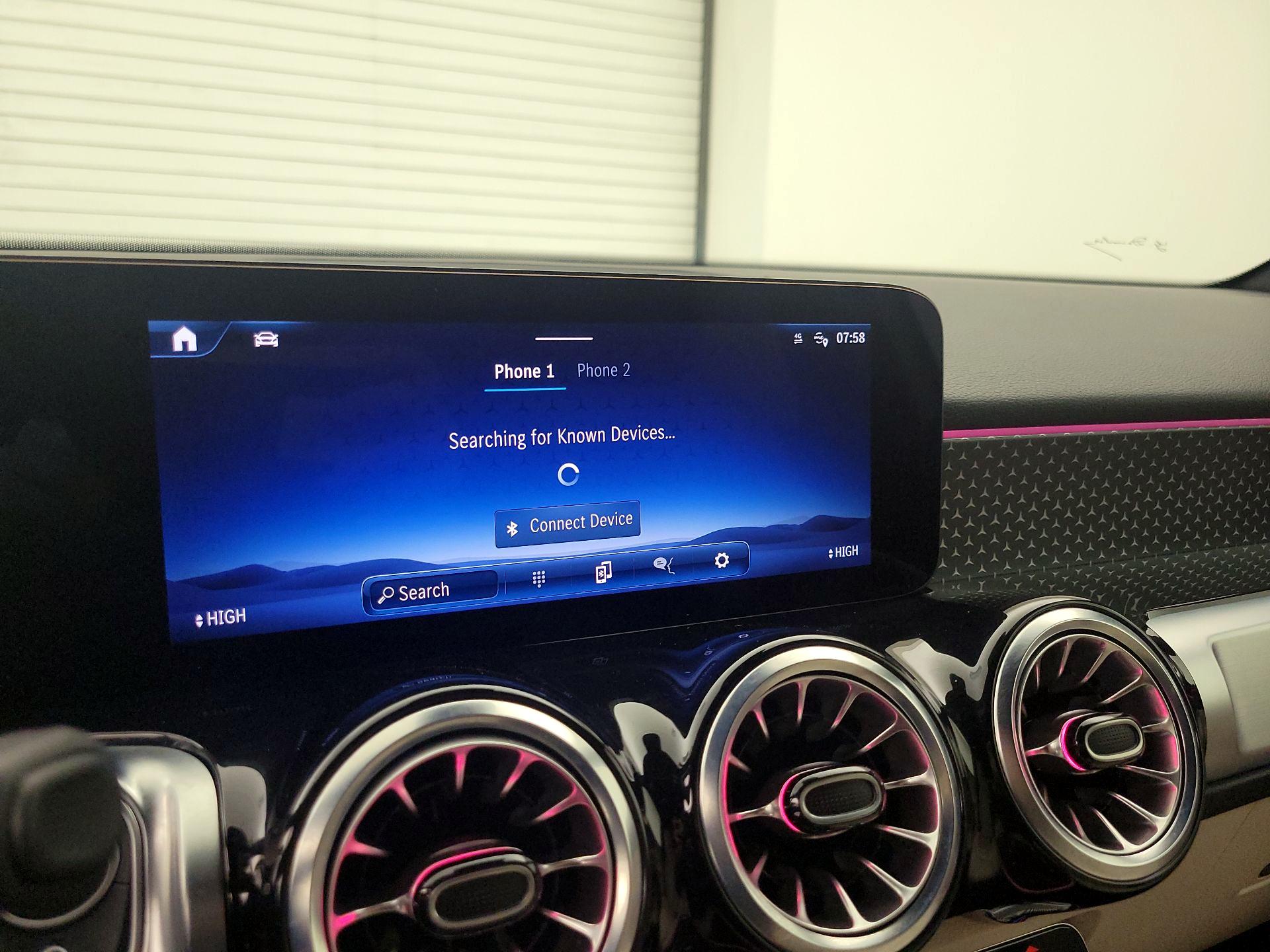 Thumbnail: 2025 Mercedes-Benz GLB - 15