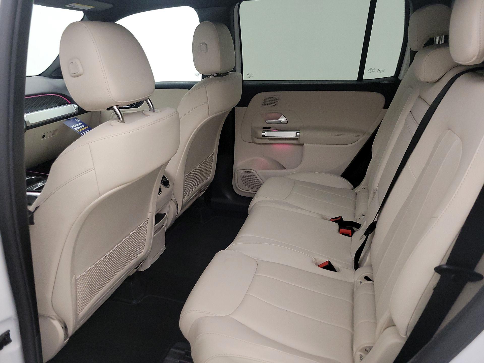 Thumbnail: 2025 Mercedes-Benz GLB - 18