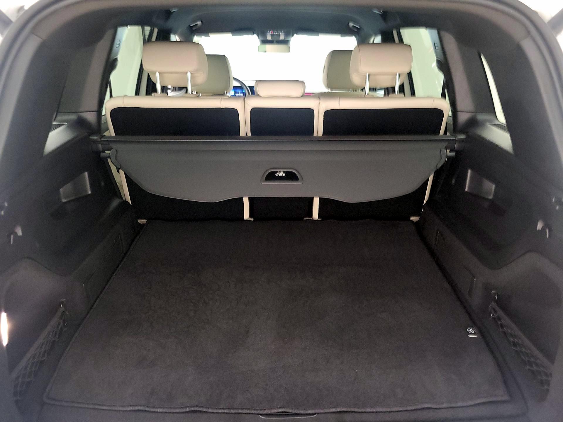 Thumbnail: 2025 Mercedes-Benz GLB - 19