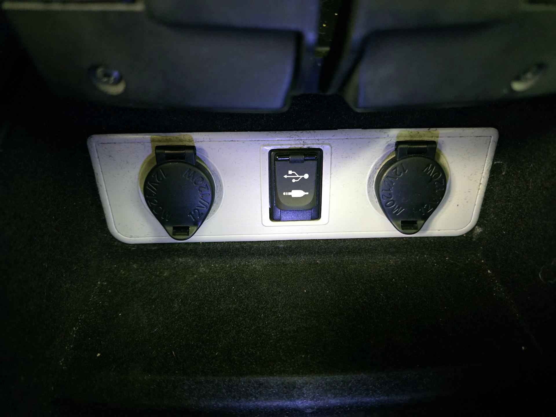 Thumbnail: 2015 Toyota Avalon - 19