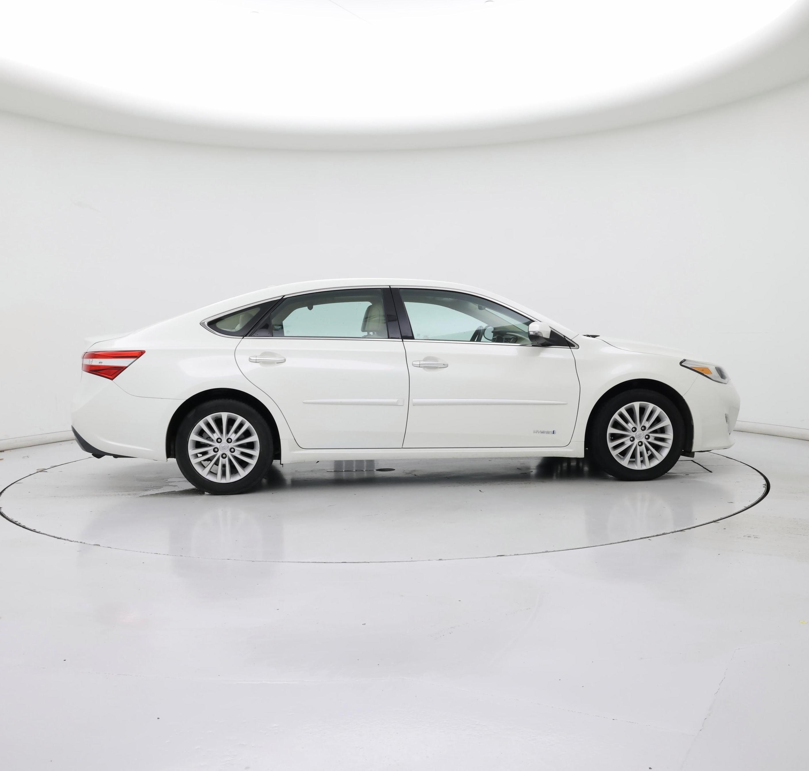 Thumbnail: 2015 Toyota Avalon - 7