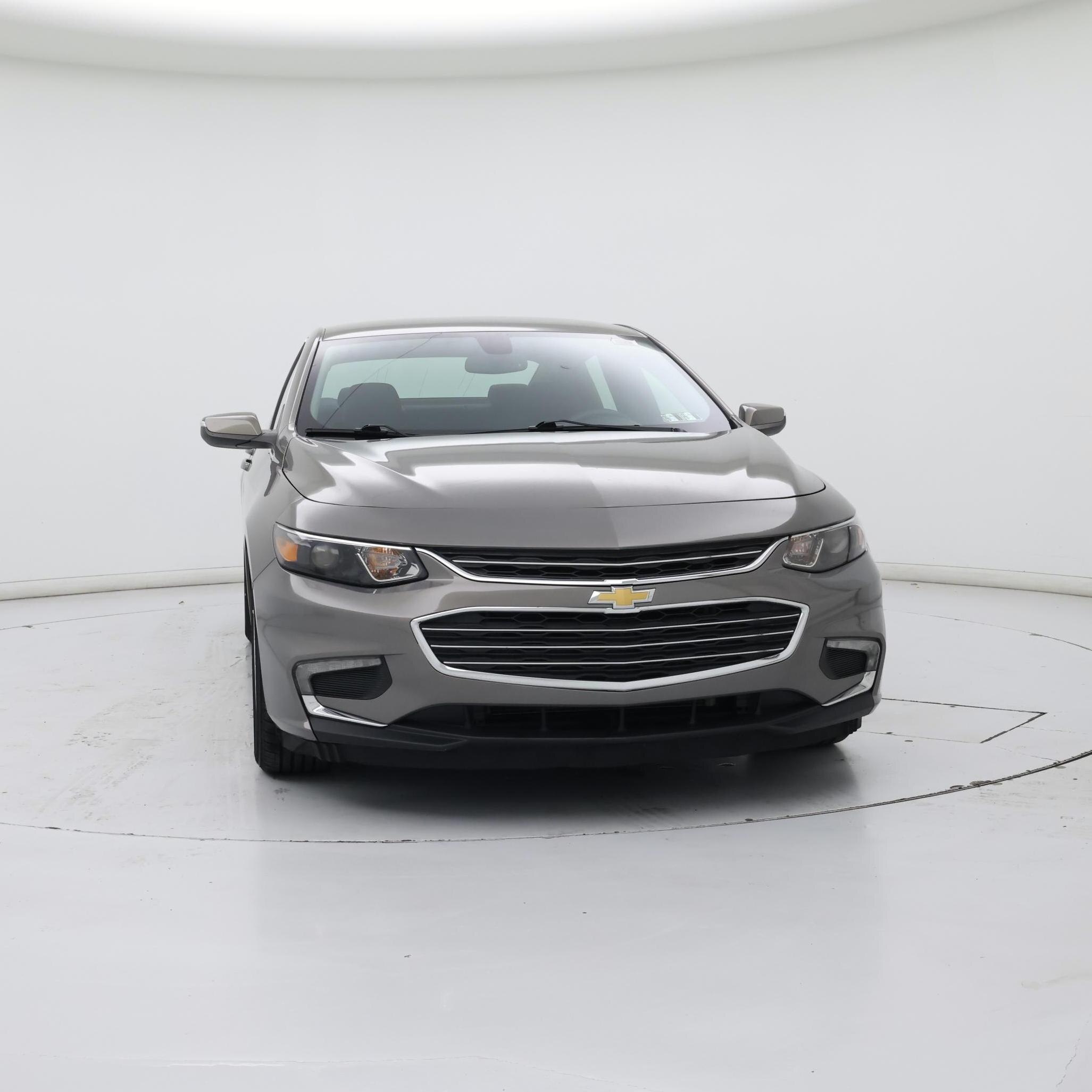 Thumbnail: 2017 Chevrolet Malibu - 5