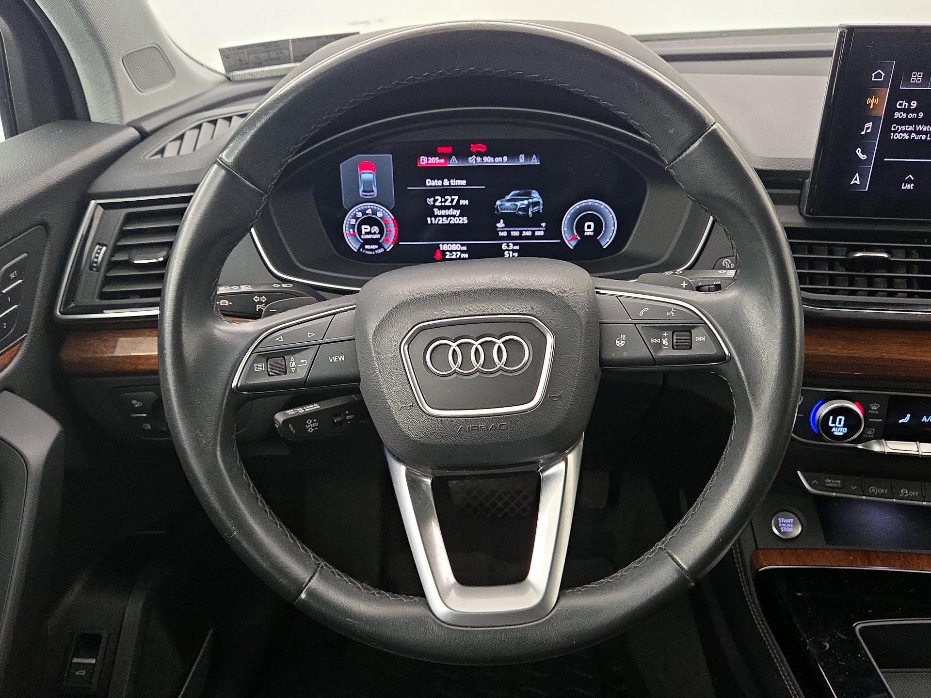 Thumbnail: 2023 Audi Q5 - 10