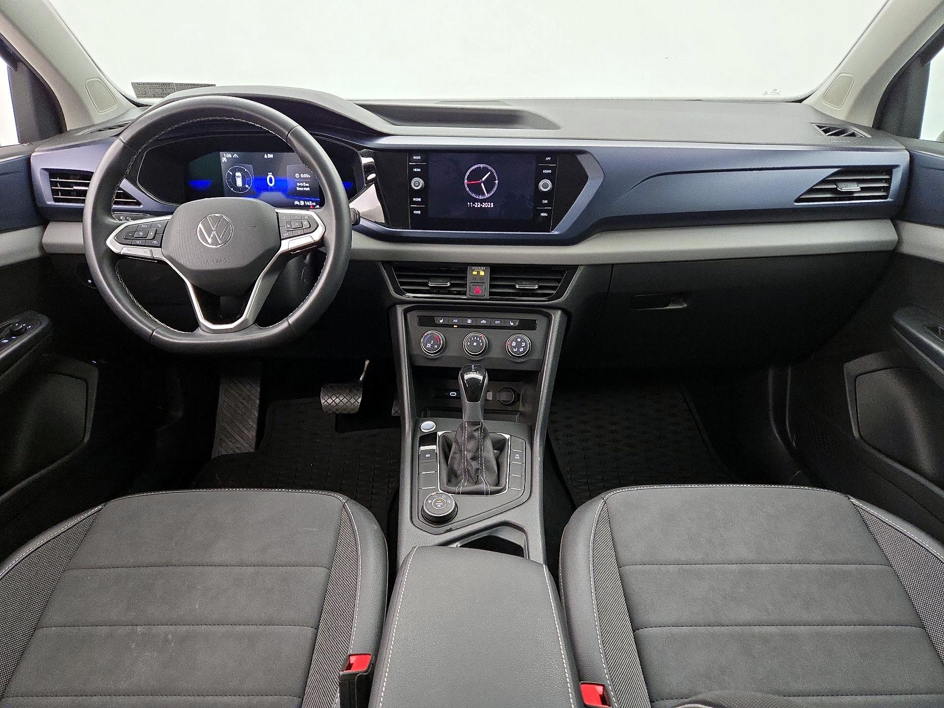 Thumbnail: 2022 Volkswagen Taos - 9