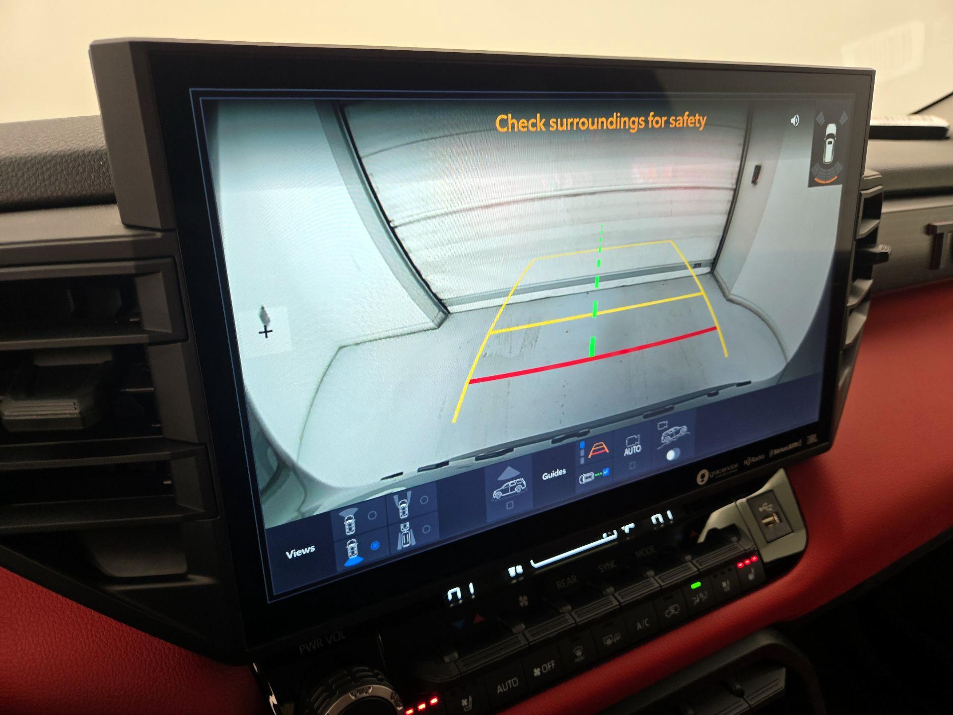 Thumbnail: 2023 Toyota Sequoia - 14