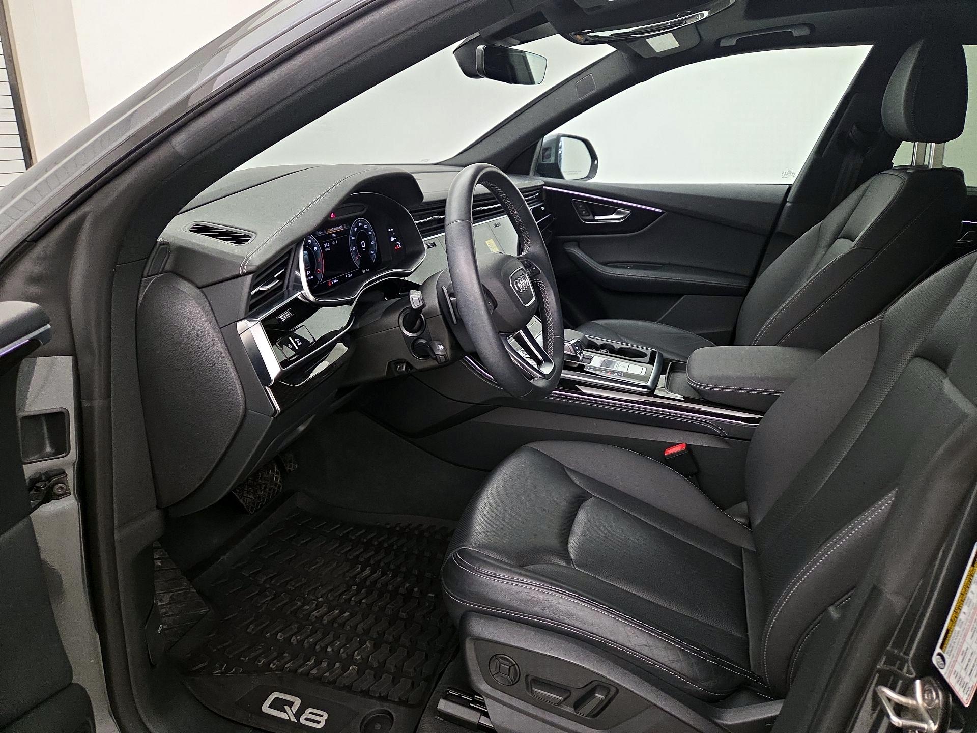 Thumbnail: 2022 Audi Q8 - 11